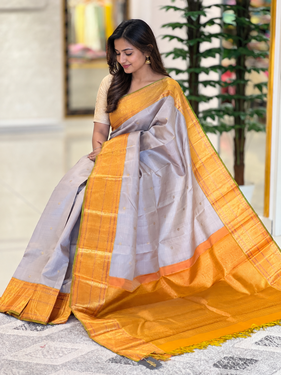 Hand Woven Kanchipuram Saree  | AK123