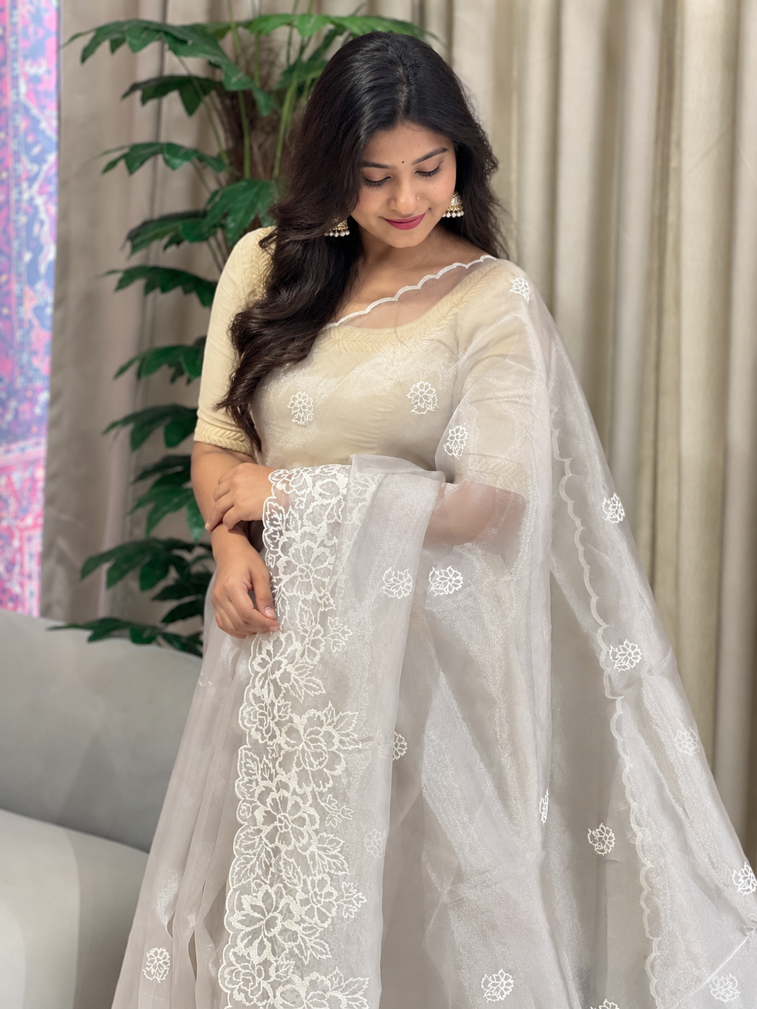 Floral Embroidery Detailed Shimmer Organza Saree | BLD1615