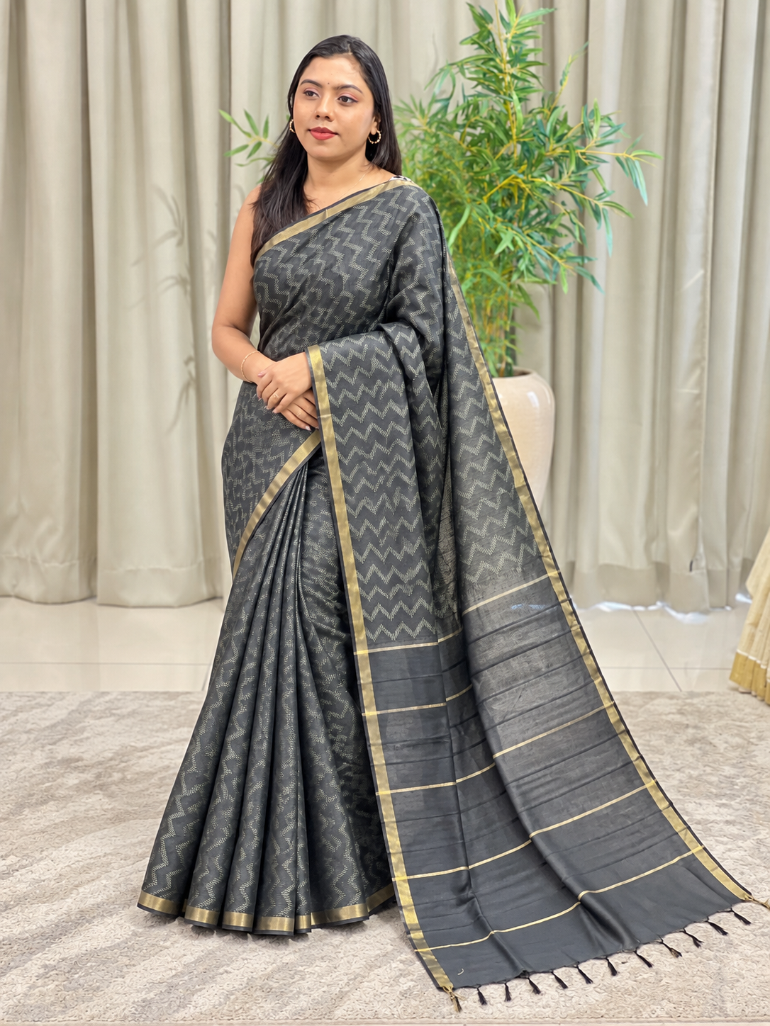 Zig Zag Pattern Bhagalpuri Linen Saree | NHH668