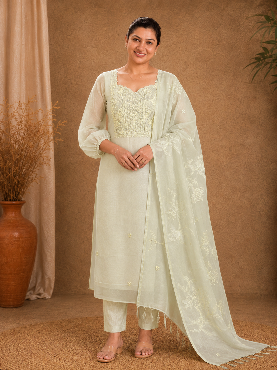 Hand Embroidery Detailed Organza Salwar Set | MM329