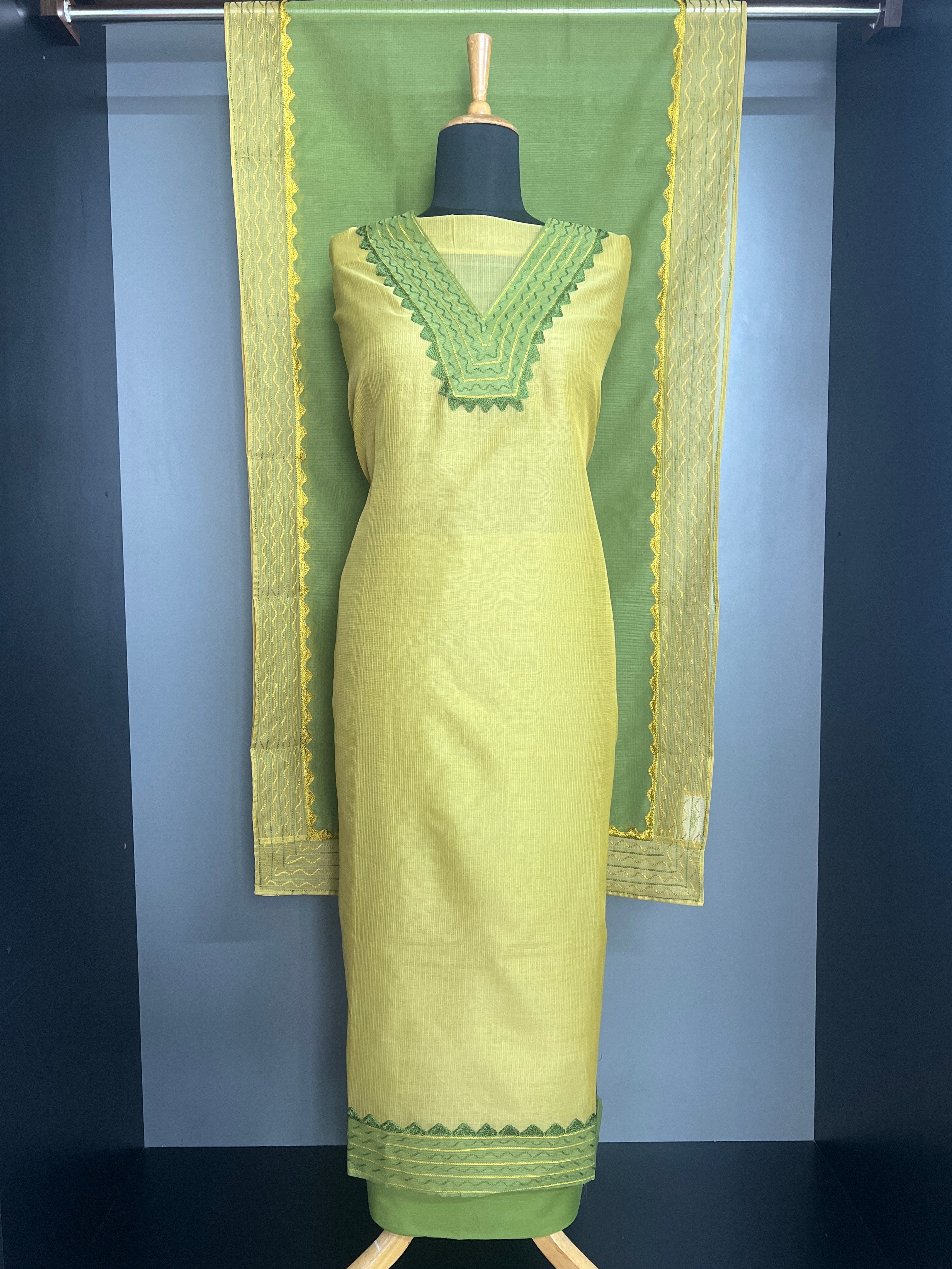 Machine Aari Embroidered Muga Check Organza Salwar Set | JSC686