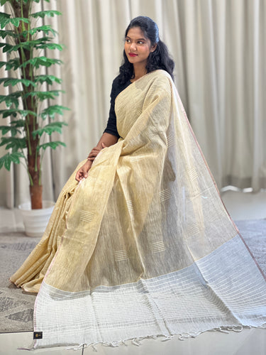 Jacquard Weaving With Zari Border Detailed Linen Saree | DLS340