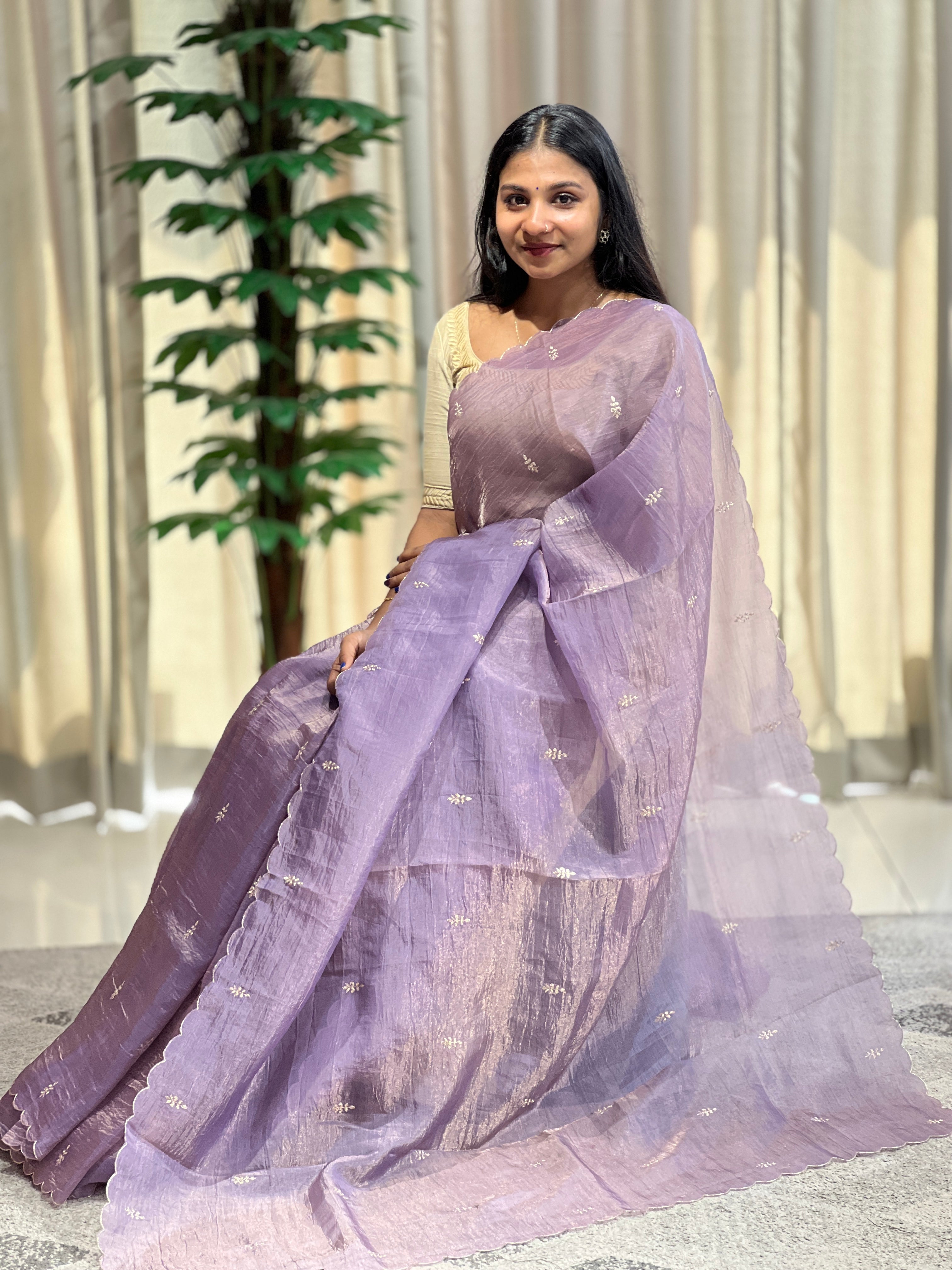 Zari Detailed Shimmer Organza Saree | DVS239