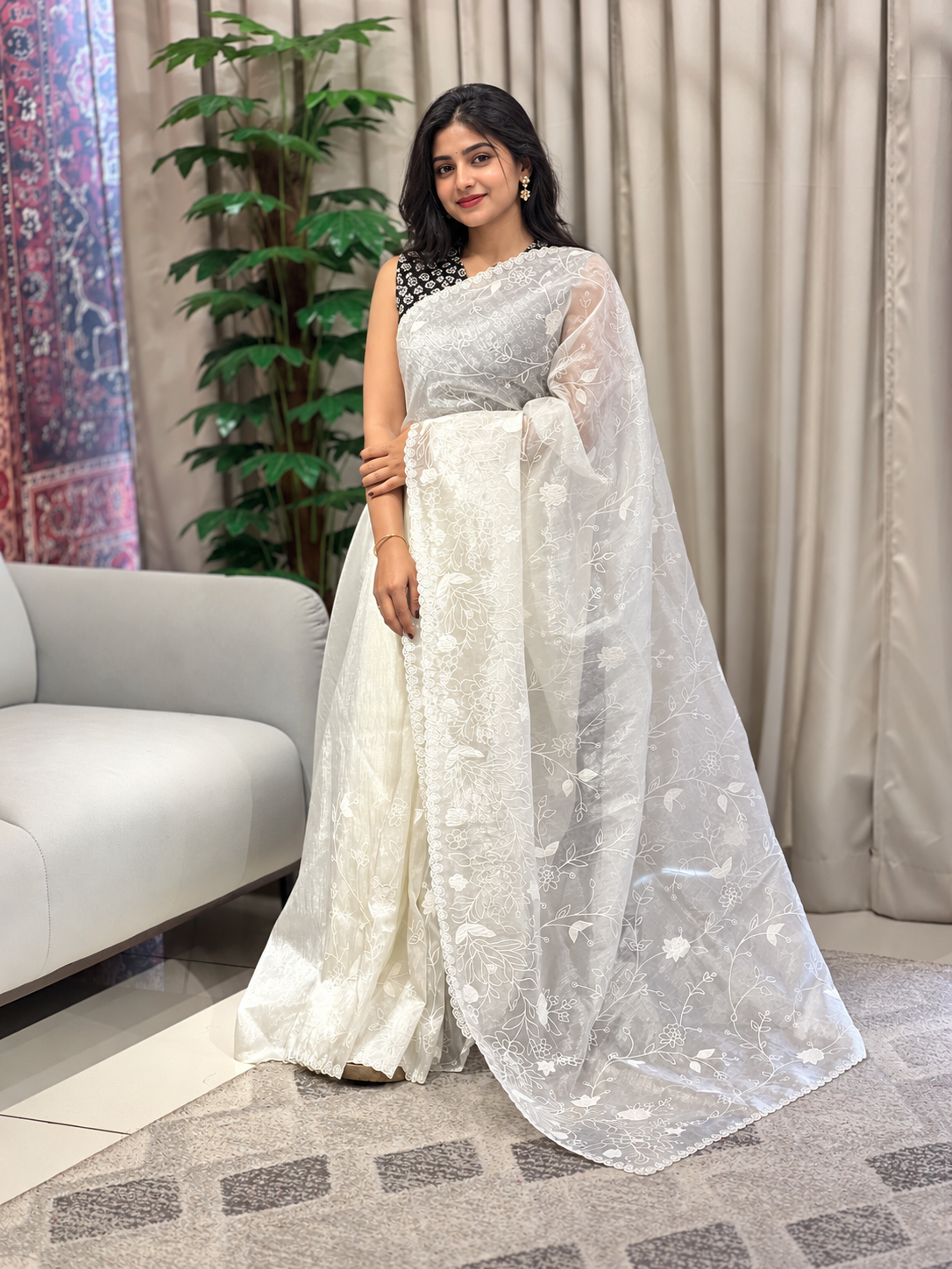 Applique Detailed Shimmer Organza Saree | BLD1708