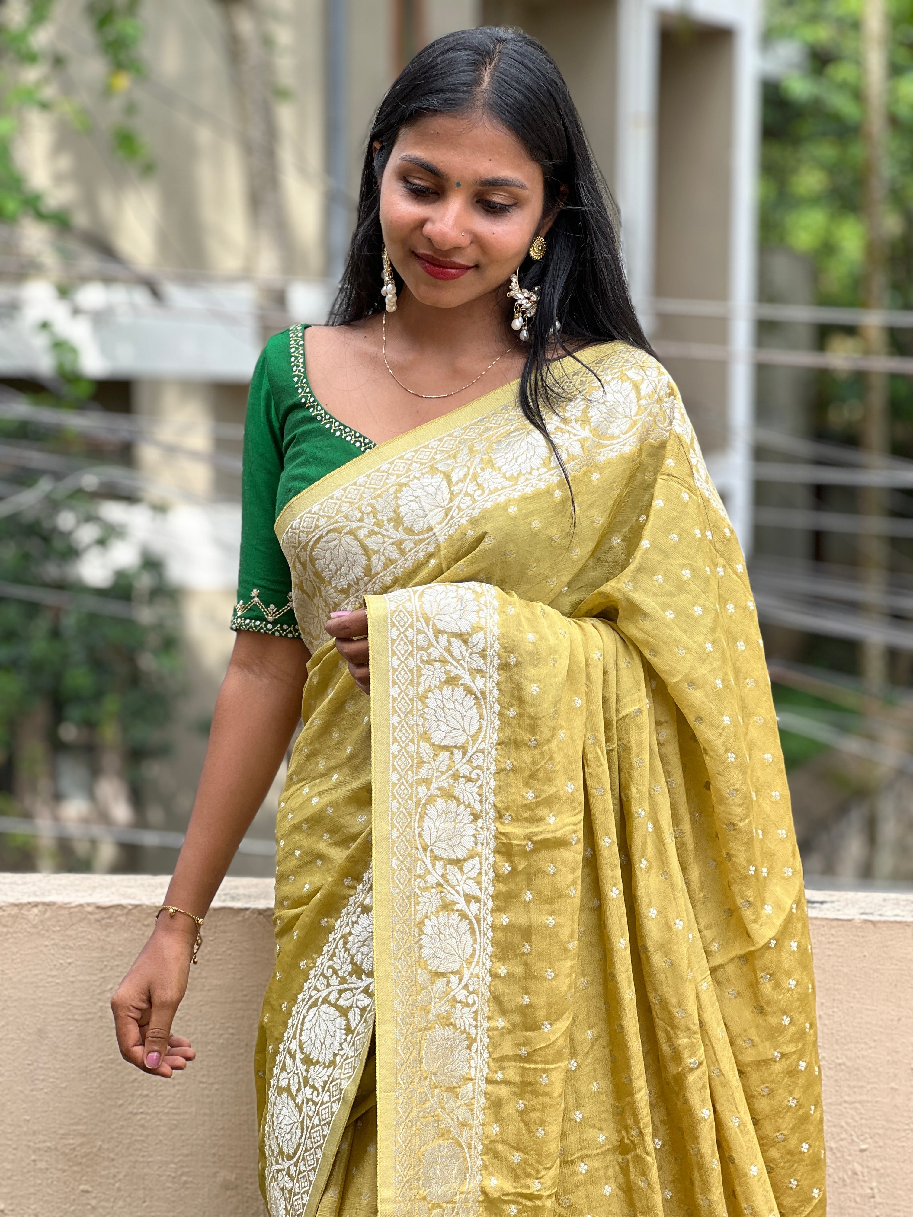 Banarasi Weaving Georgette Saree | YNG346