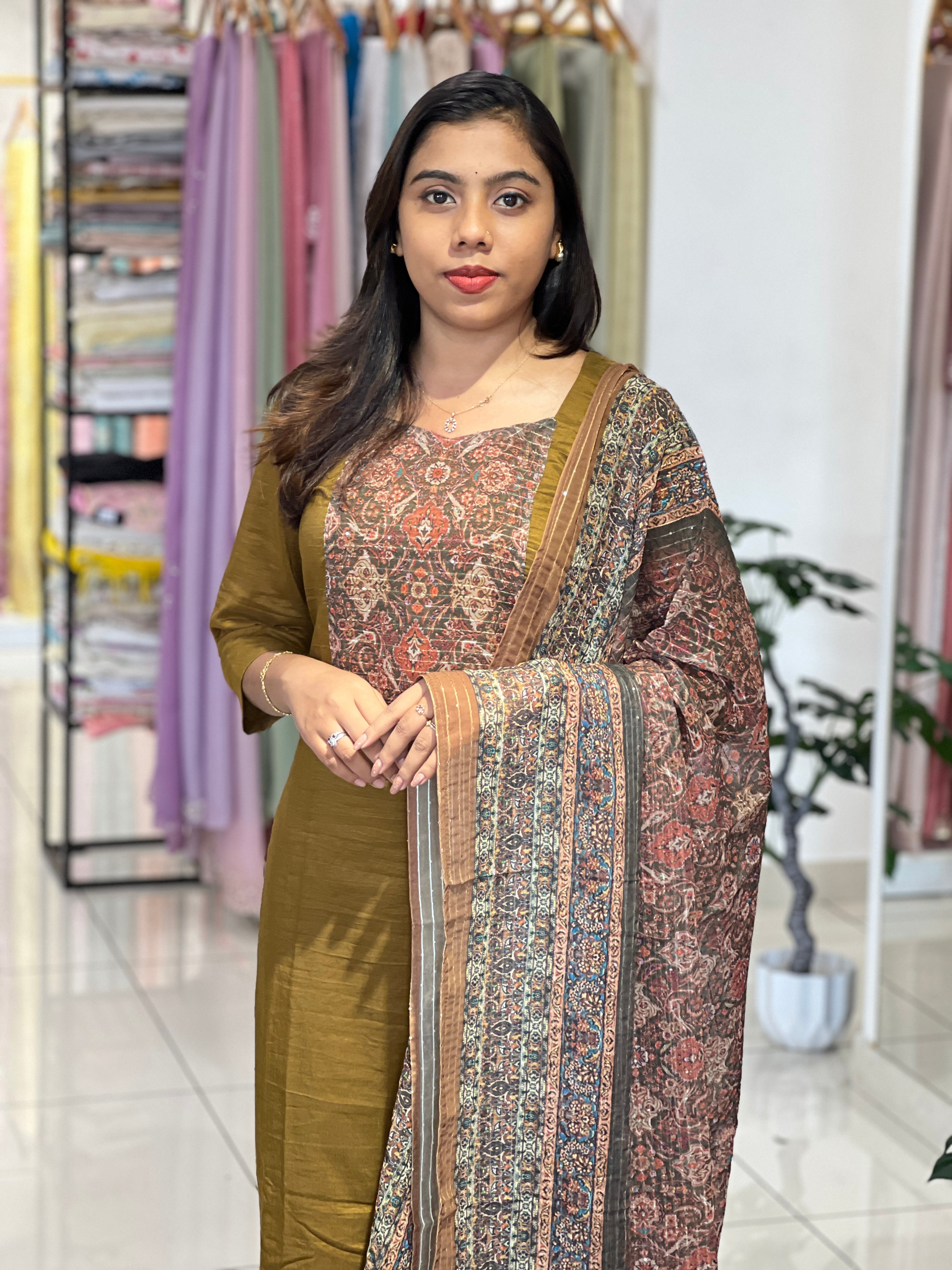 Digital Printed Crushed Silk Kurta Set | IHP108