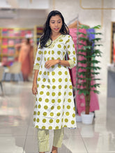 Polka Dot Pattern Printed Cotton Kurta Top & Bottom | DVC115