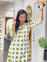 Polka Dot Pattern Printed Cotton Kurta Top & Bottom | DVC115