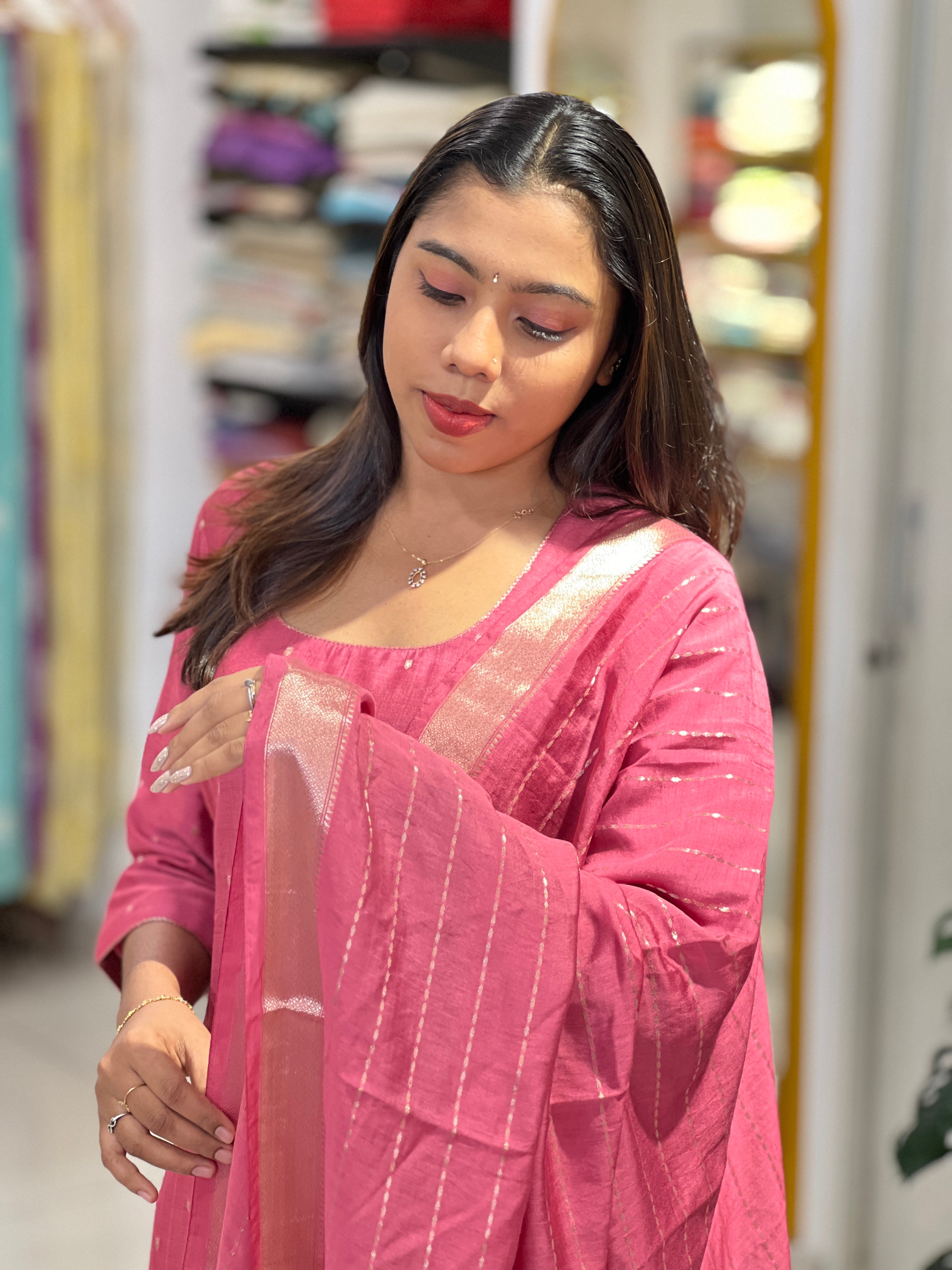 Scattered Buta Detailed Chanderi Finish Kurta Set | YNG1158