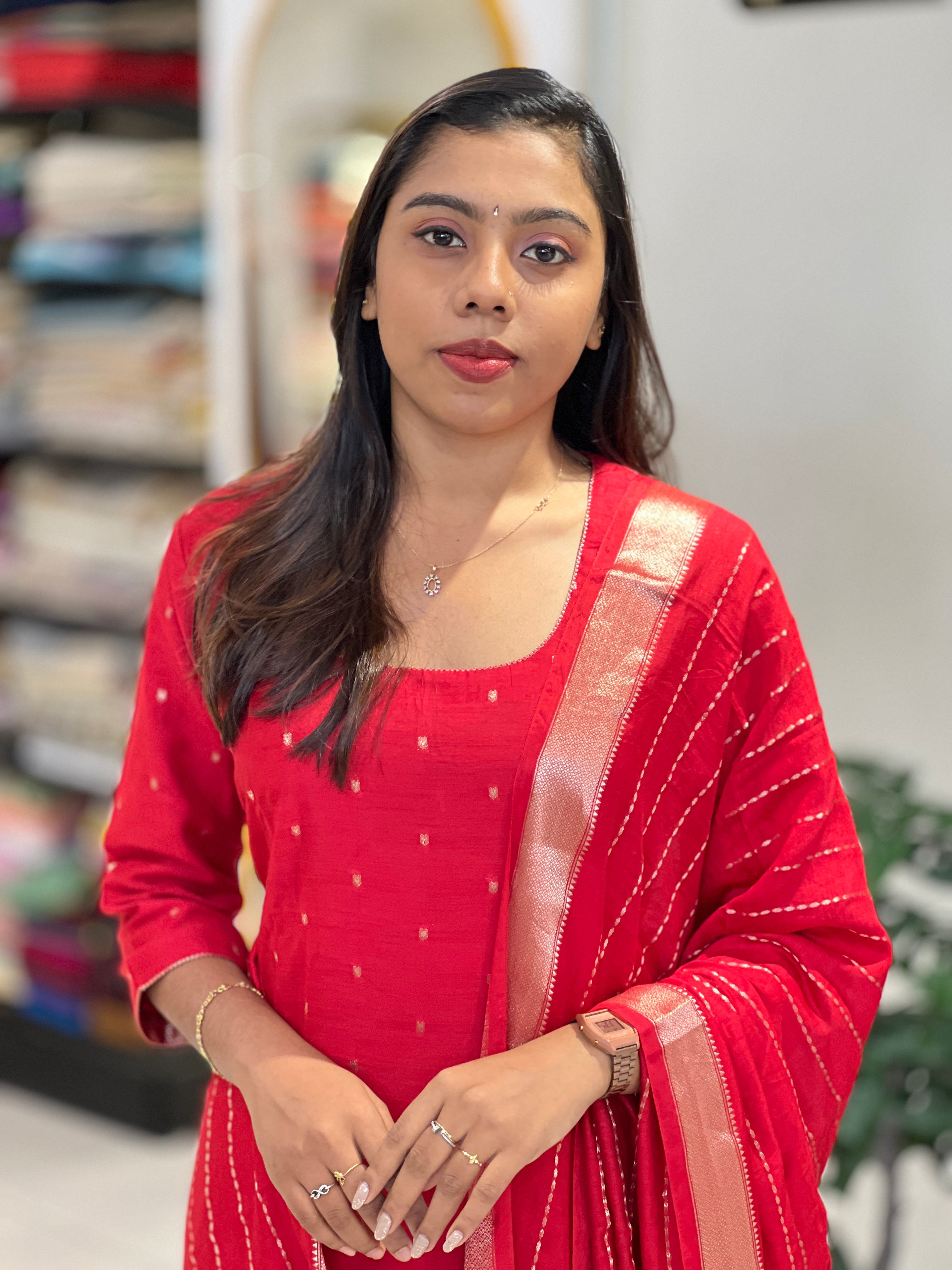 Scattered Buta Detailed Chanderi Finish Kurta Set | YNG1163