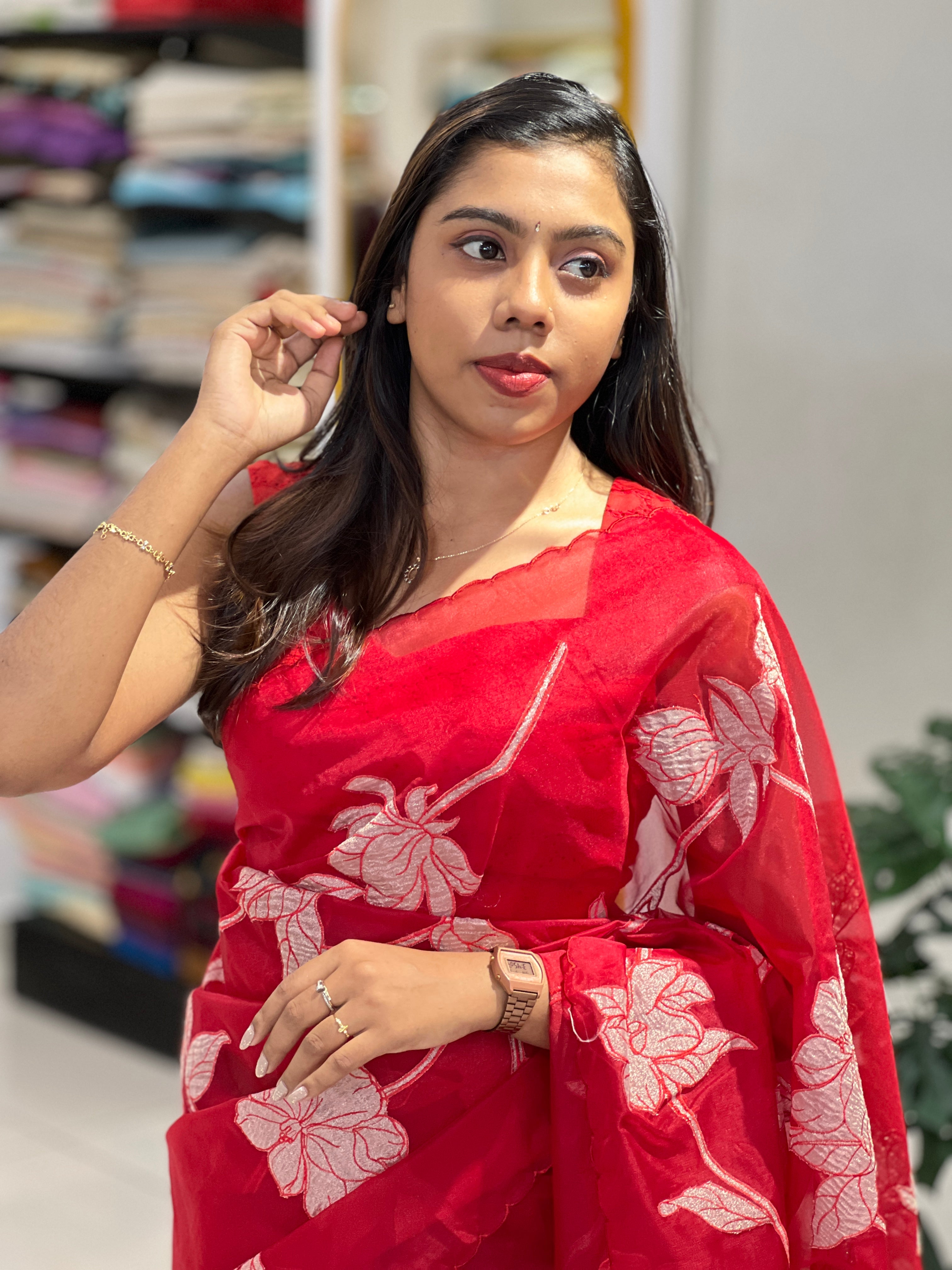 Floral Applique Patterned Organza Saree | MM344