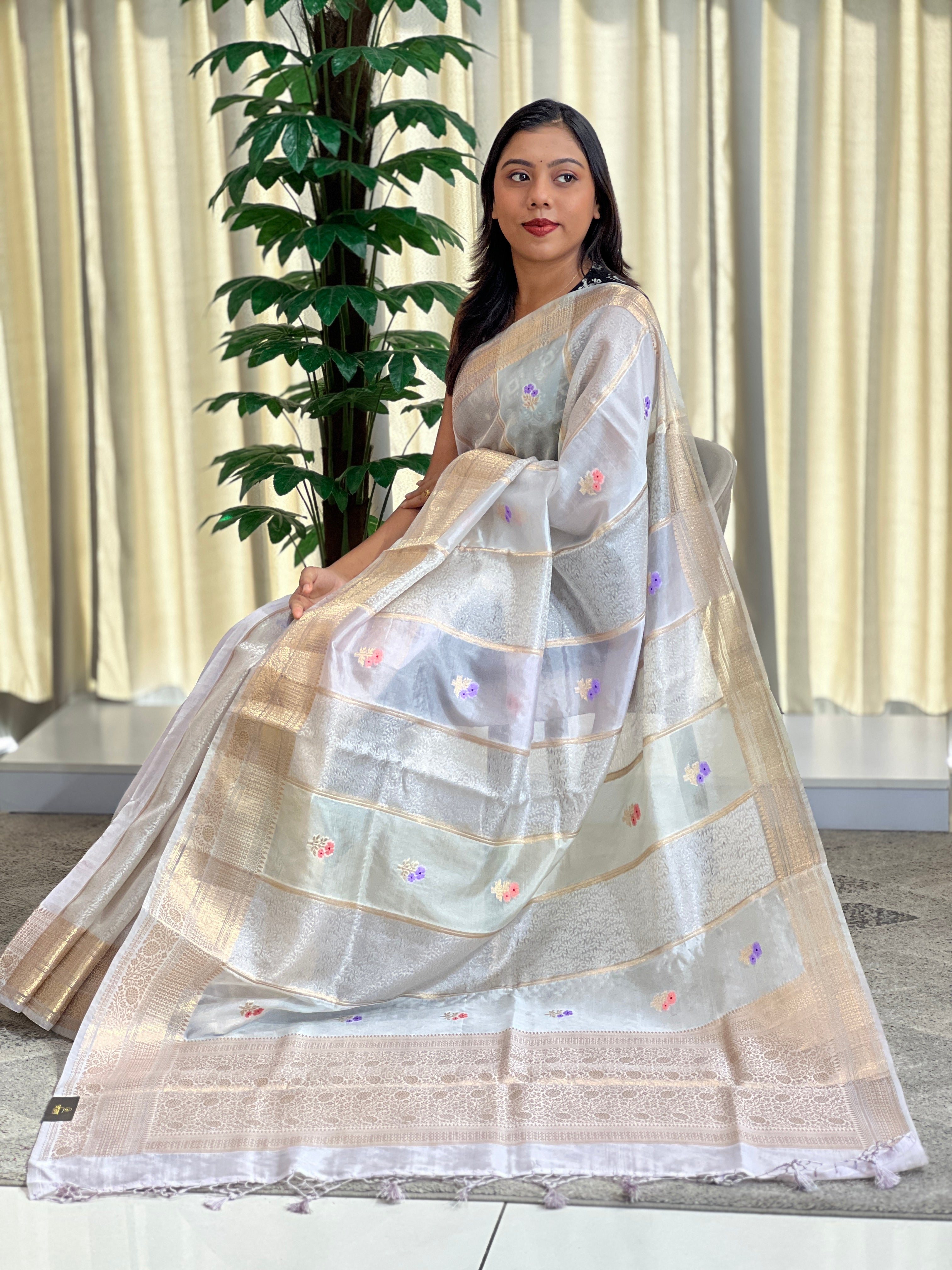 Meenakari Buta Woven Organza Saree | MB138