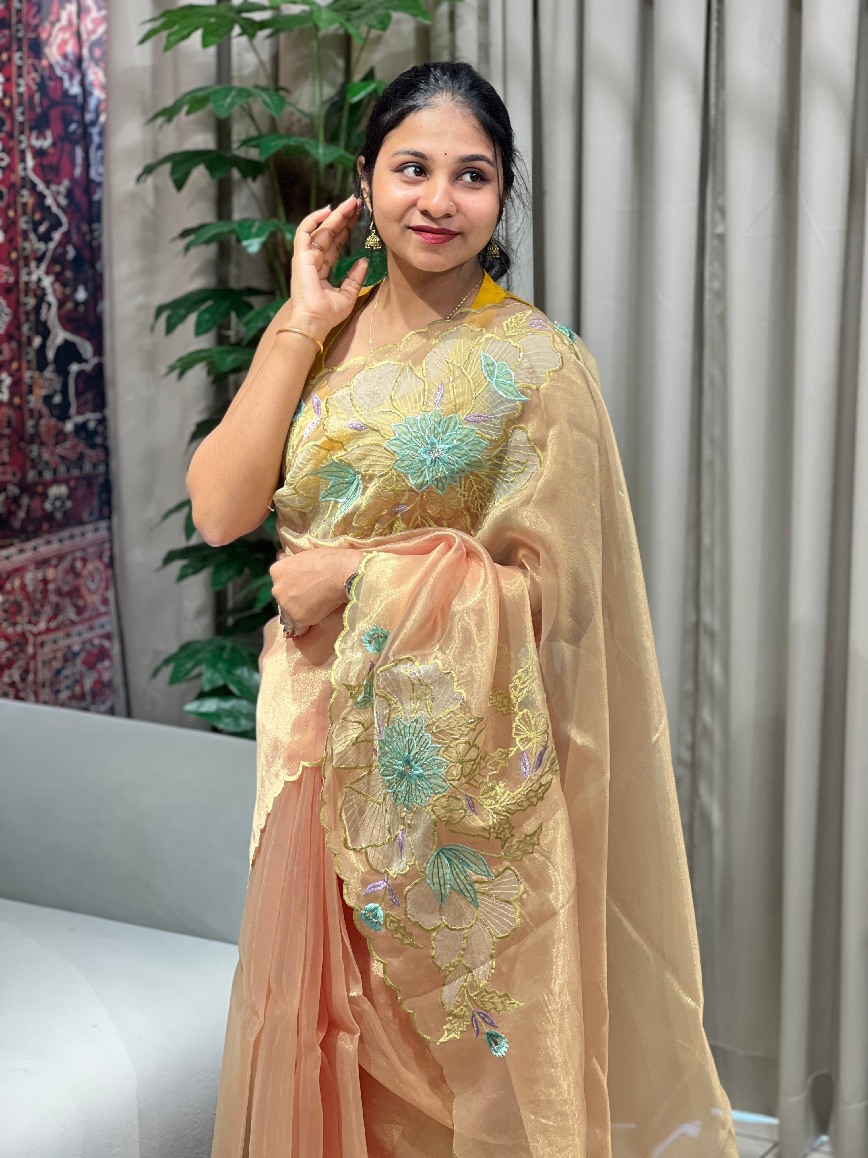 Floral Applique Detailed Shimmer Organza Saree | BLD1841