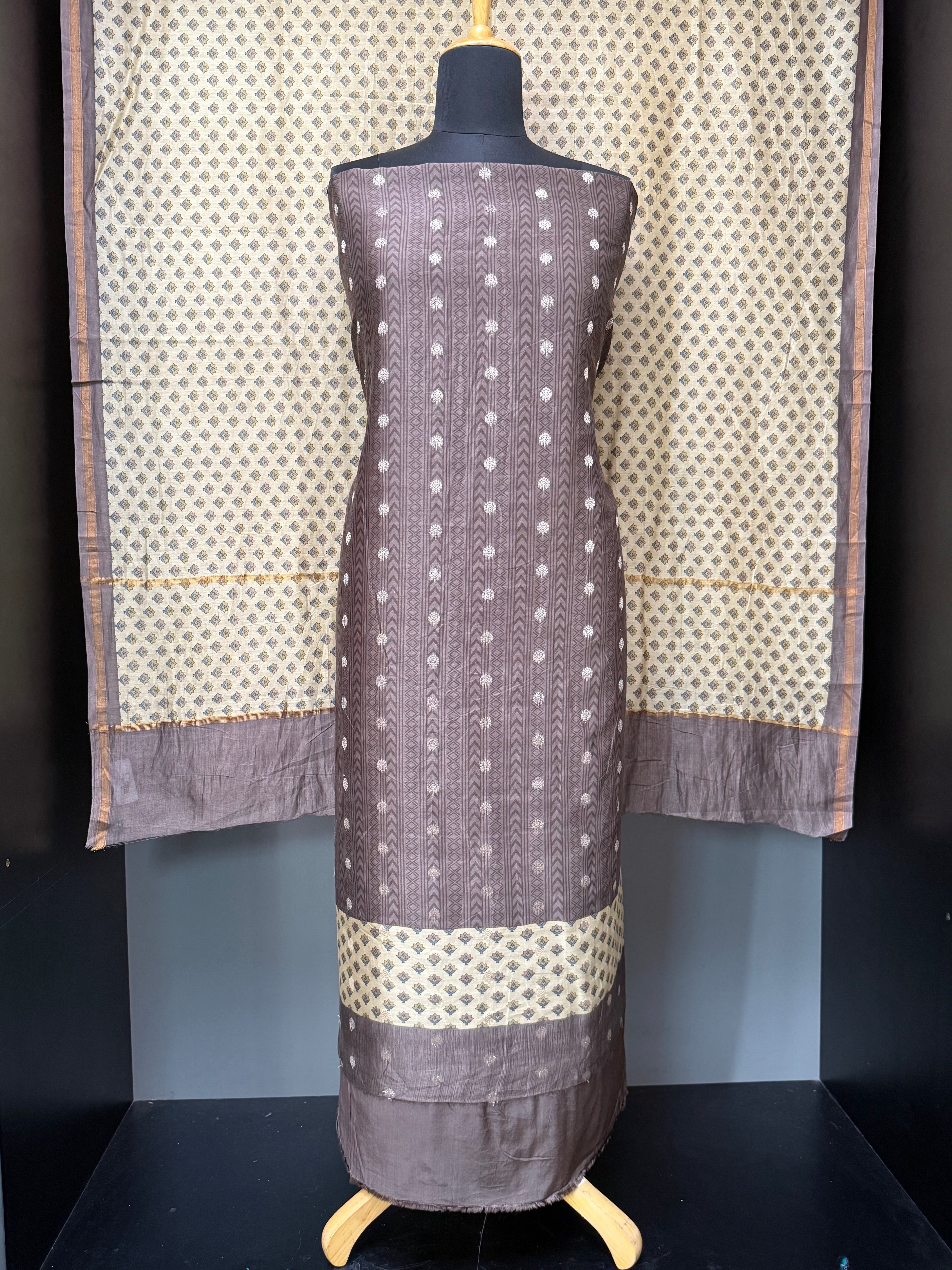 Banarasi Weaving Patterned Chanderi Silk Salwar Set | LV405