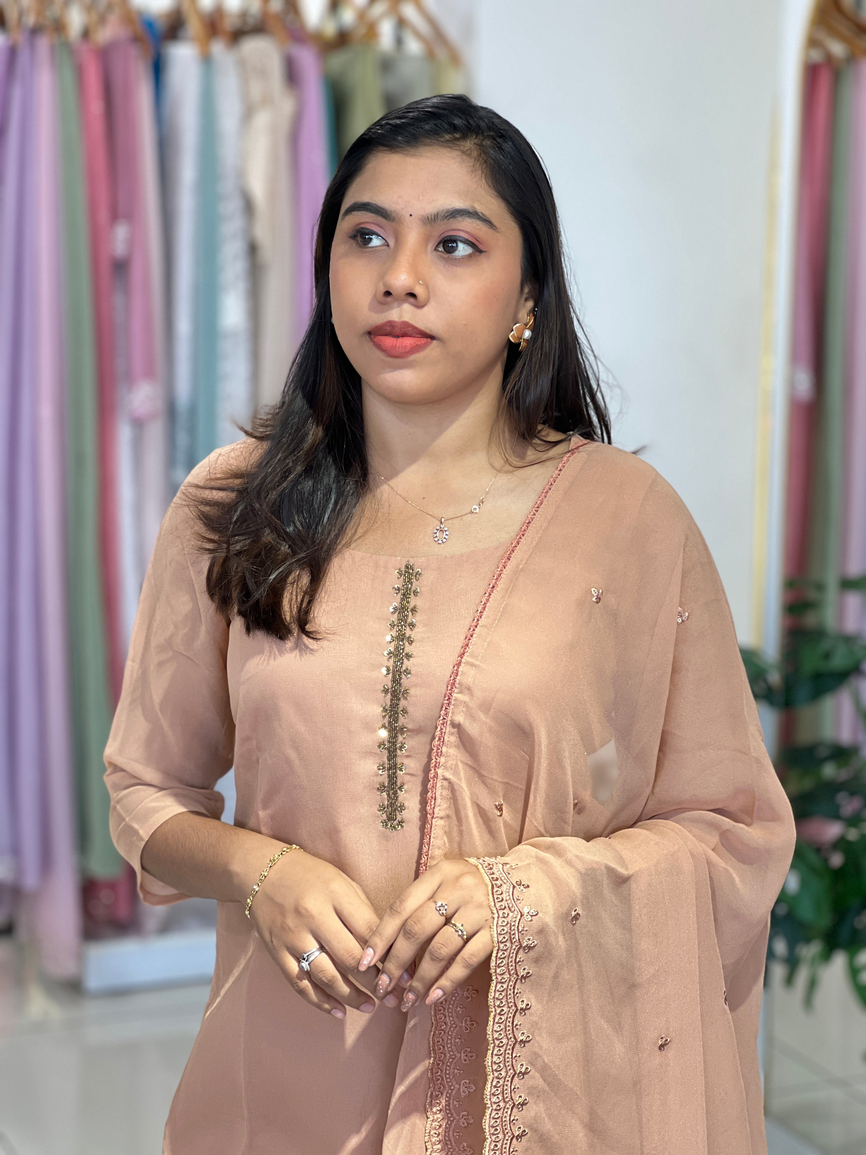 Hand Work Highlighted Georgette Kurta Set | IHP170