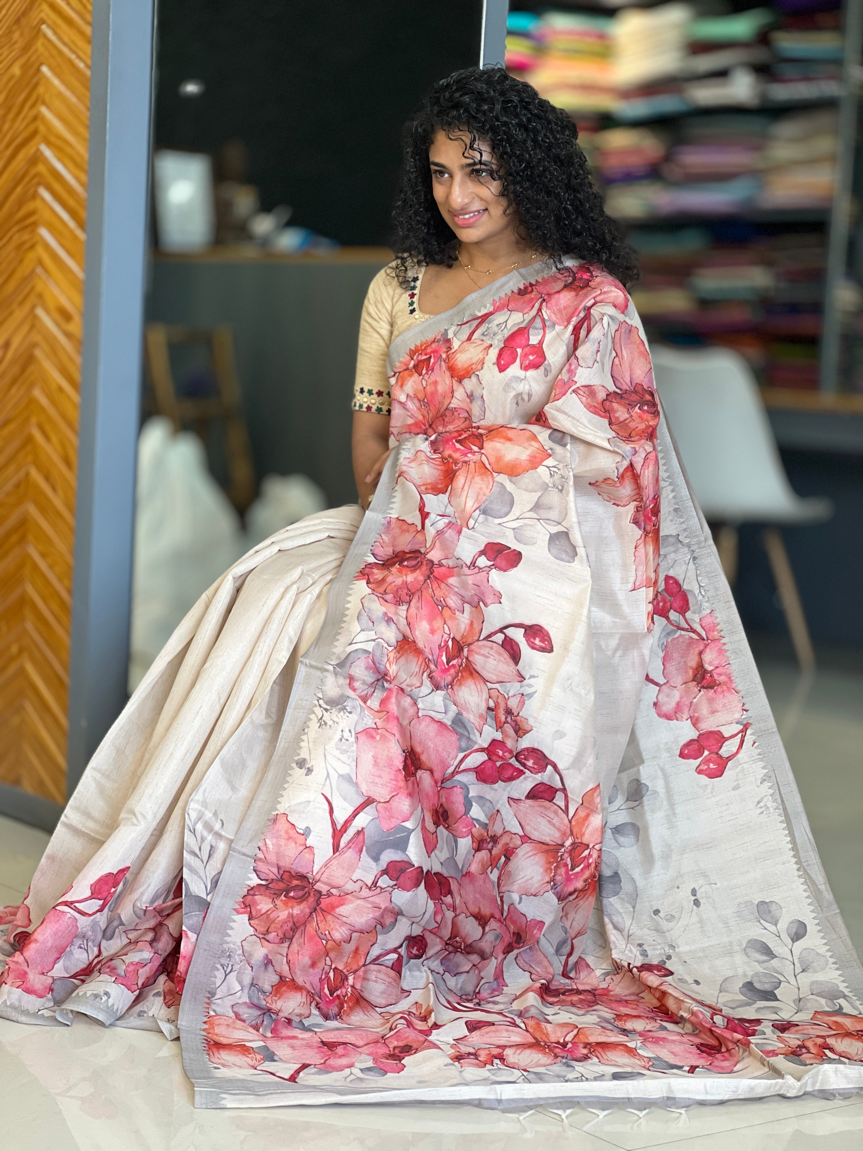 Floral Pattern Tussar Finish Saree | KSD138