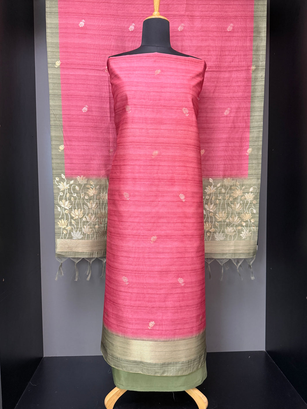 Silver & Golden Zari Detailed Semi silk Salwar Set | SP267