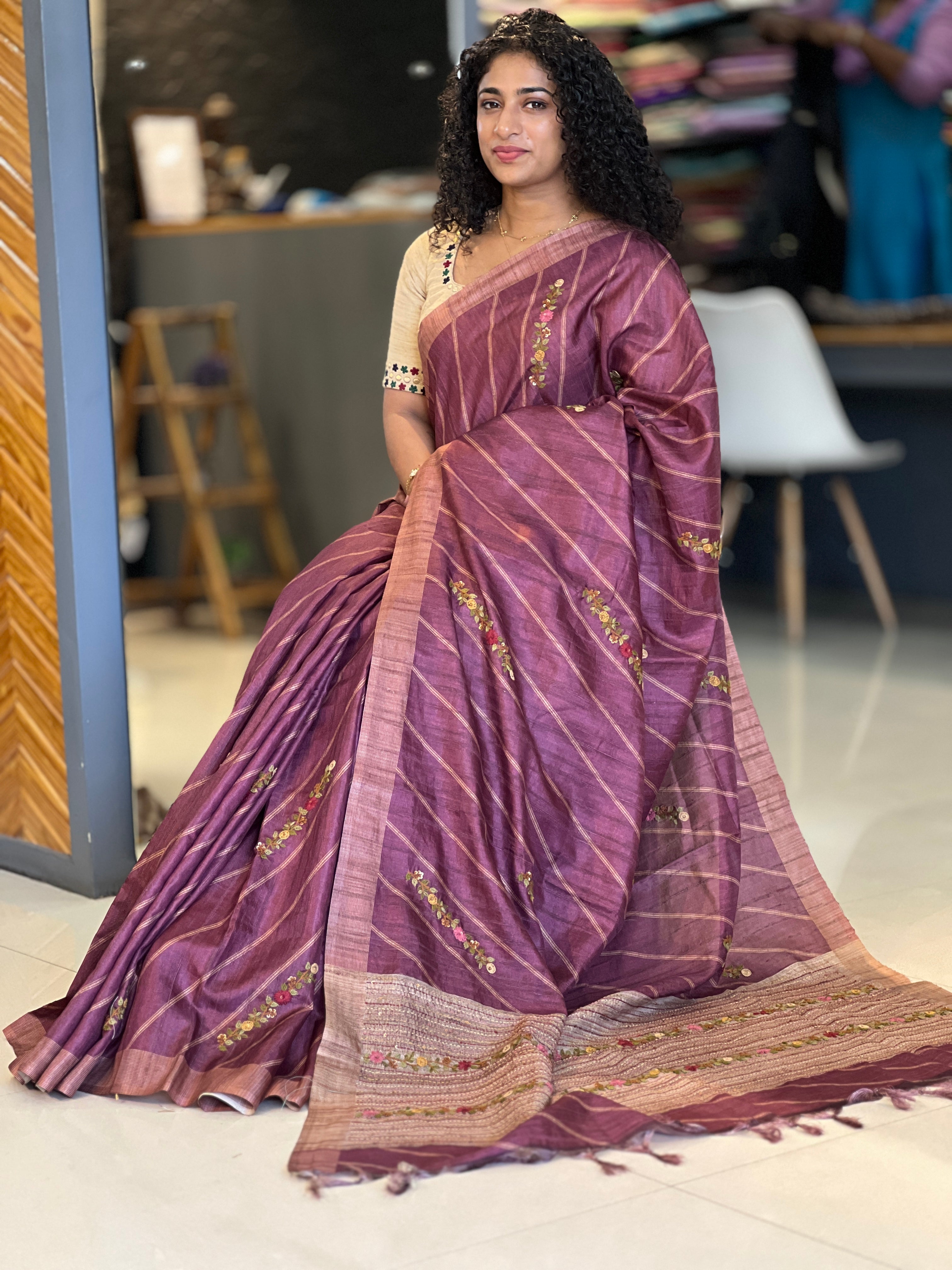 Hand Embroidery Tussar Finish Saree | KSD139