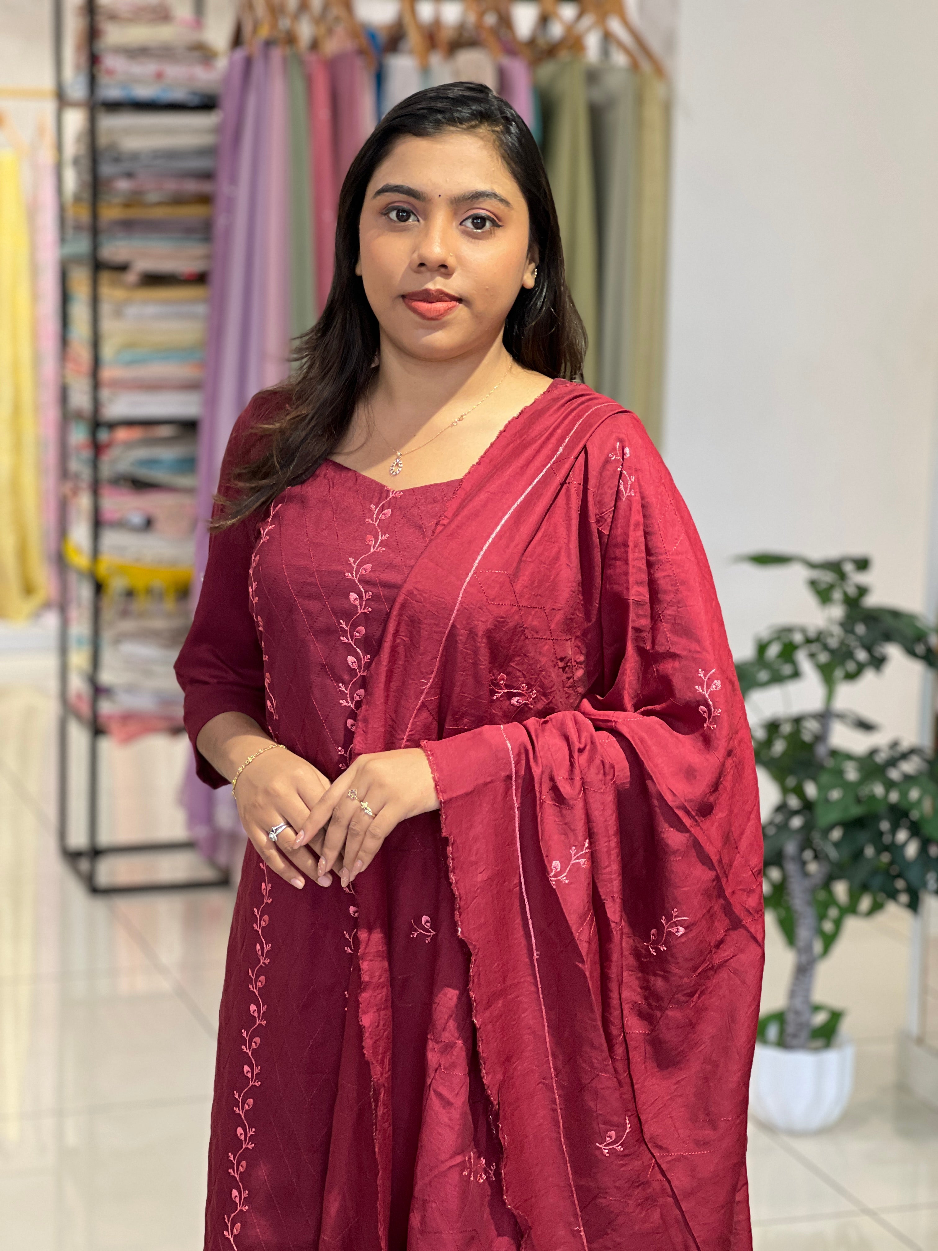 Machine Embroidered Cotton Kurta Set IHP117