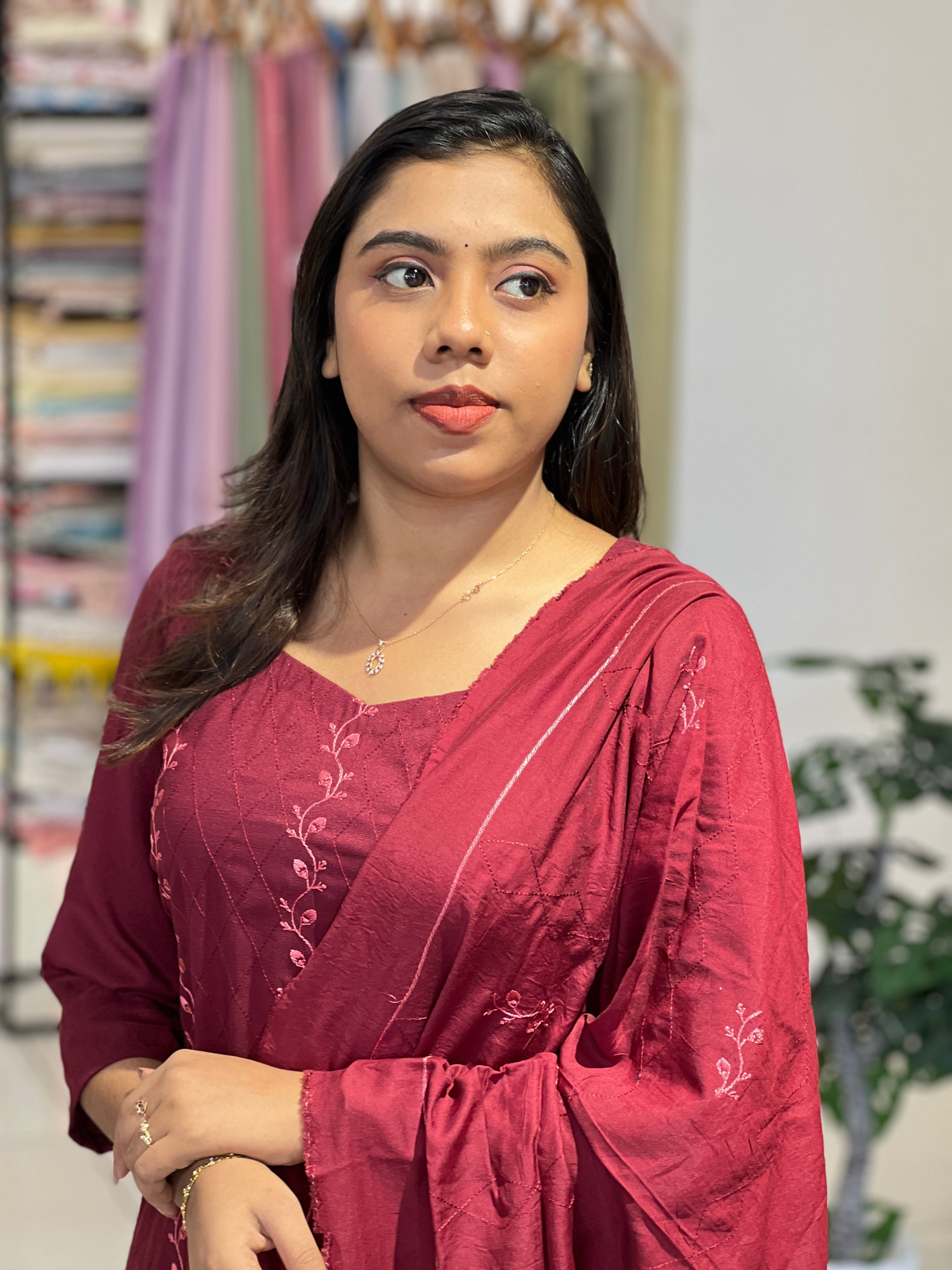 Machine Embroidered Cotton Kurta Set IHP117