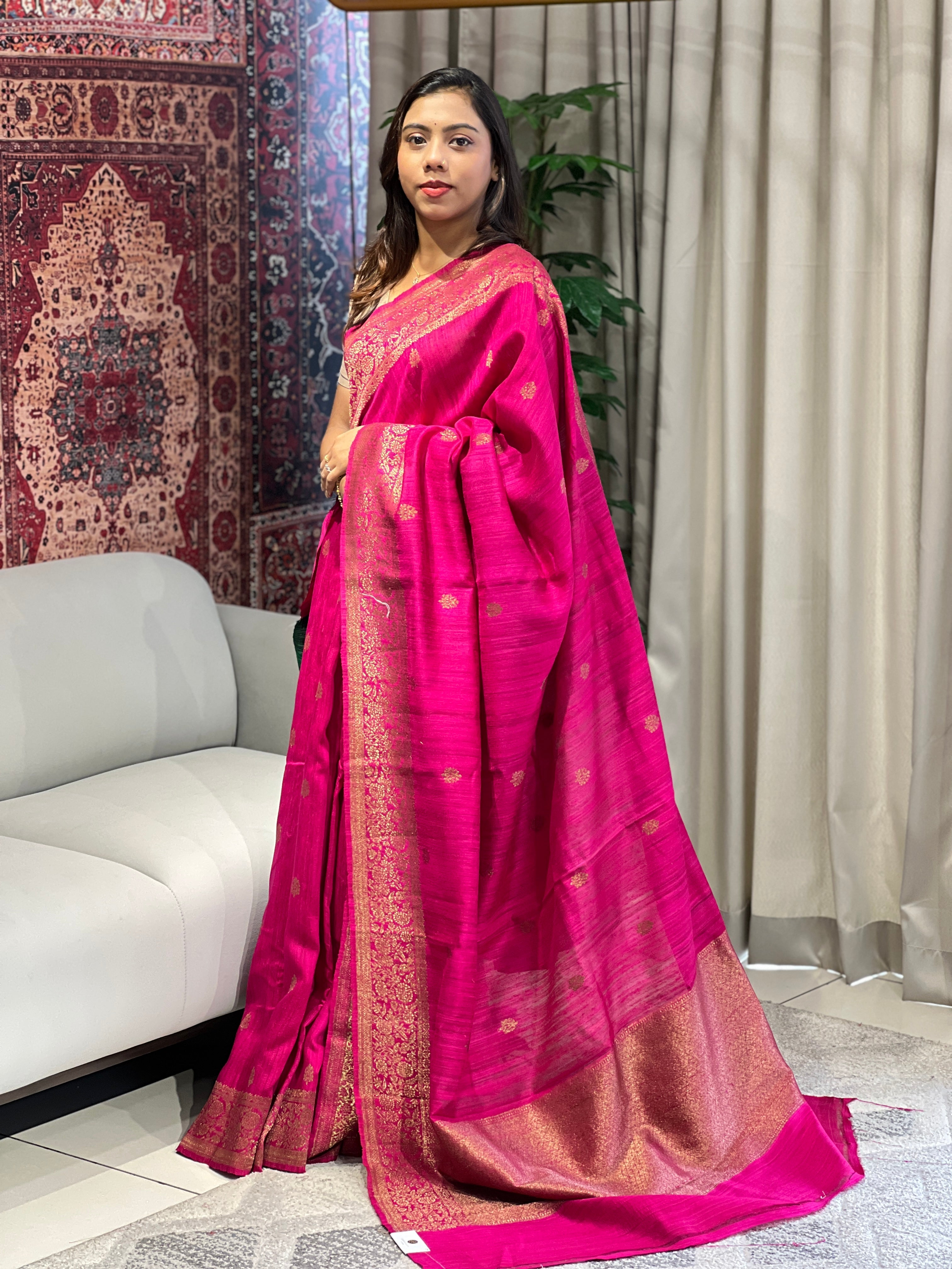 Zari & Thread Woven Tussar Banarasi Saree | YNG739