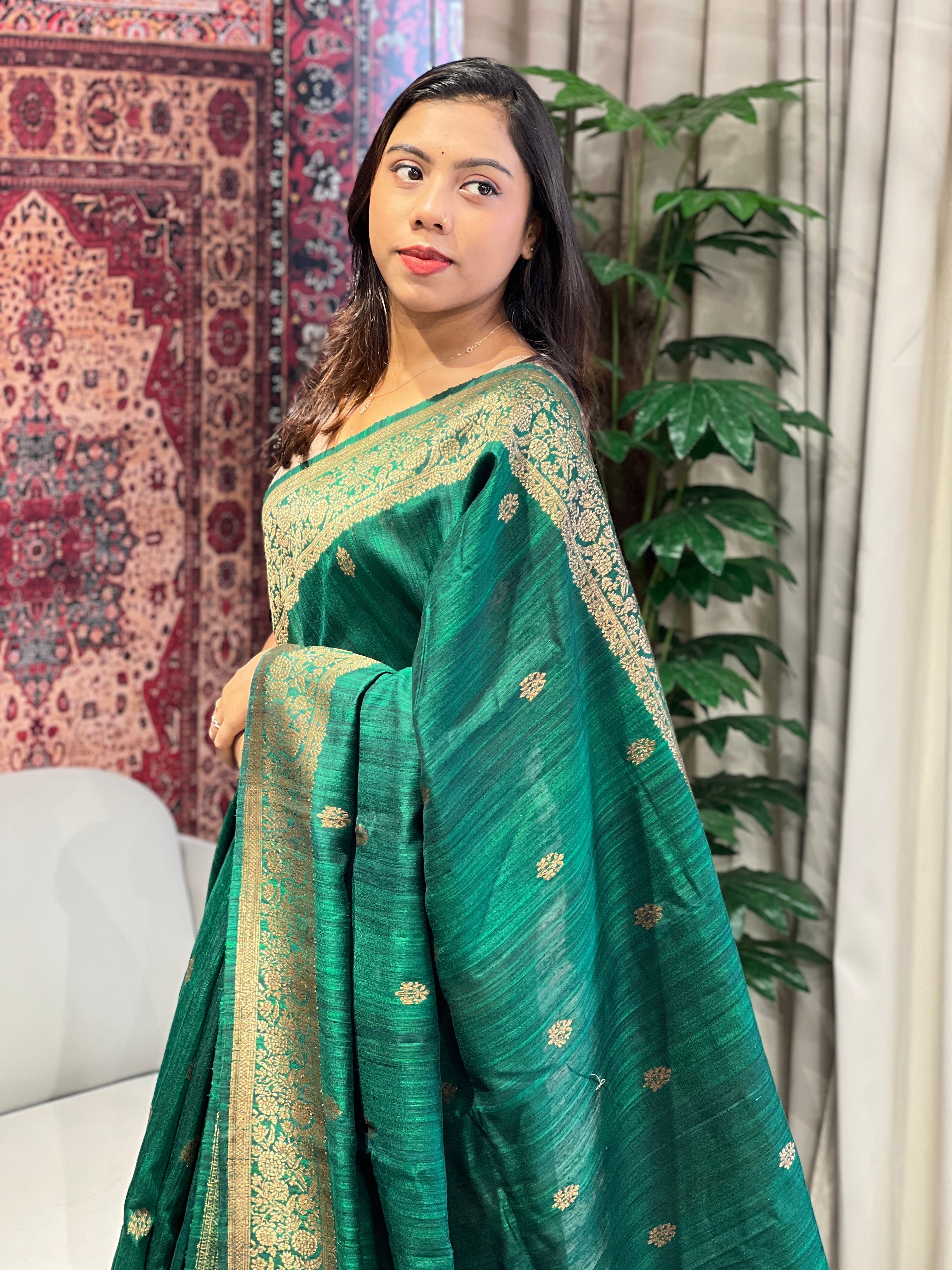 Zari & Thread Woven Tussar Banarasi Saree | YNG740