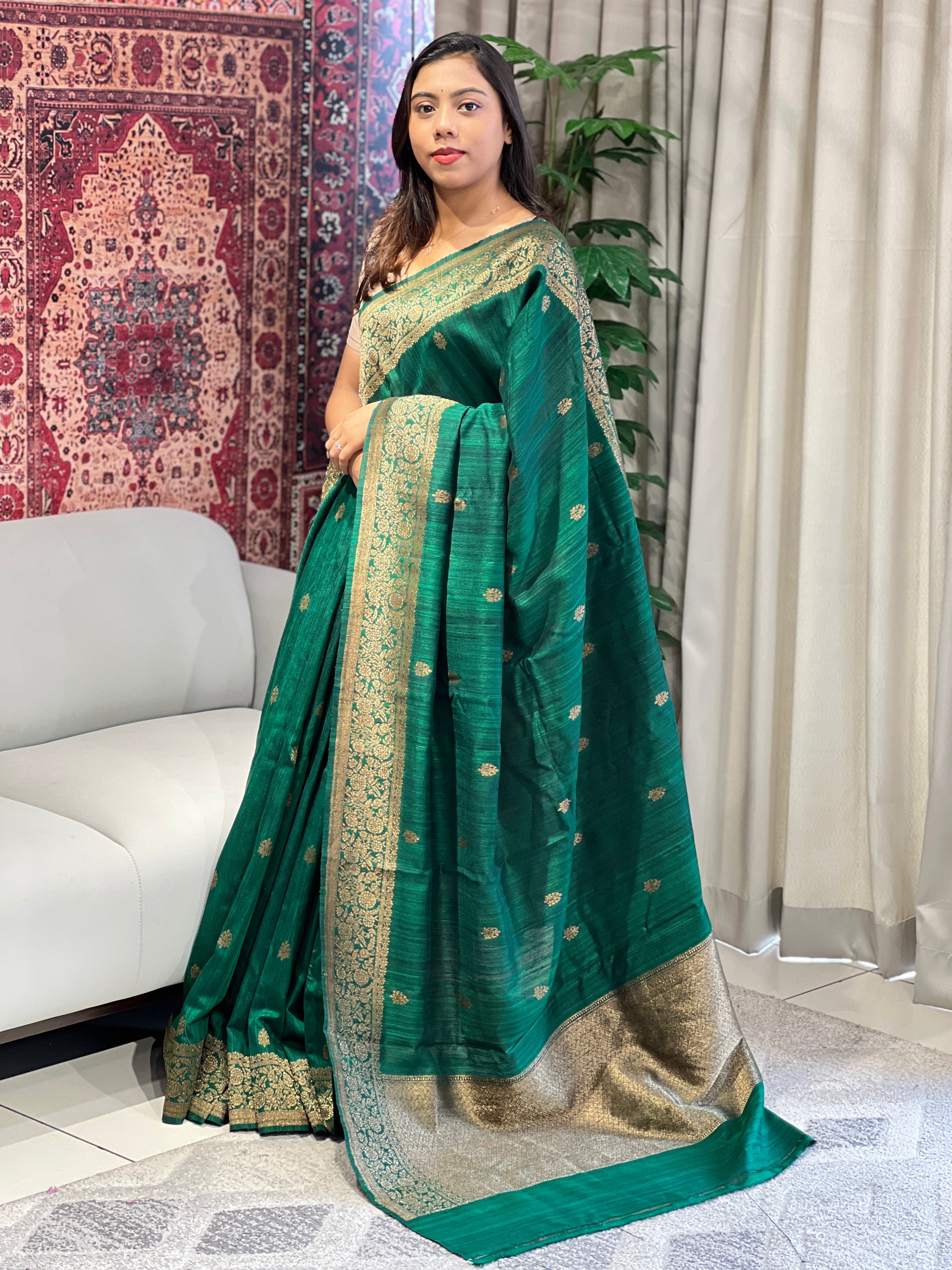 Zari & Thread Woven Tussar Banarasi Saree | YNG740