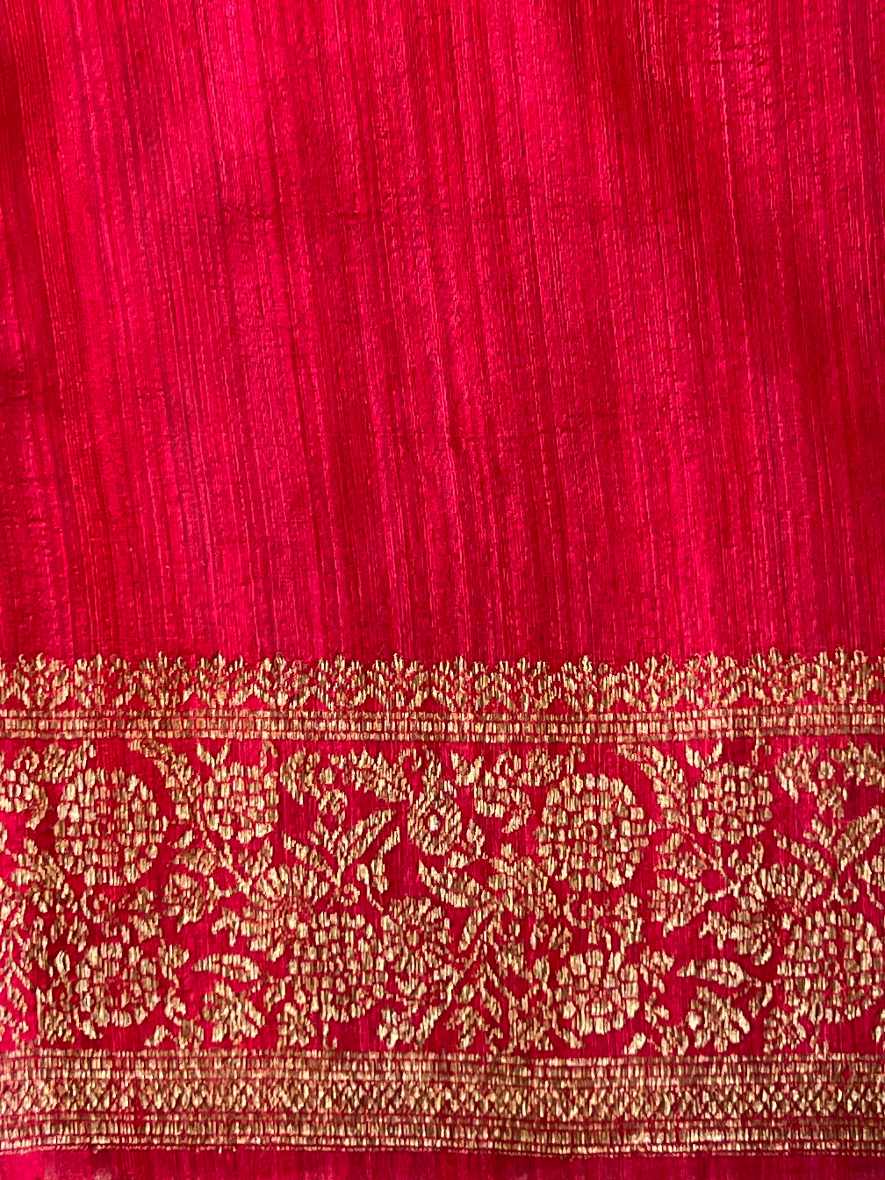 Zari & Thread Woven Tussar Banarasi Saree | YNG740