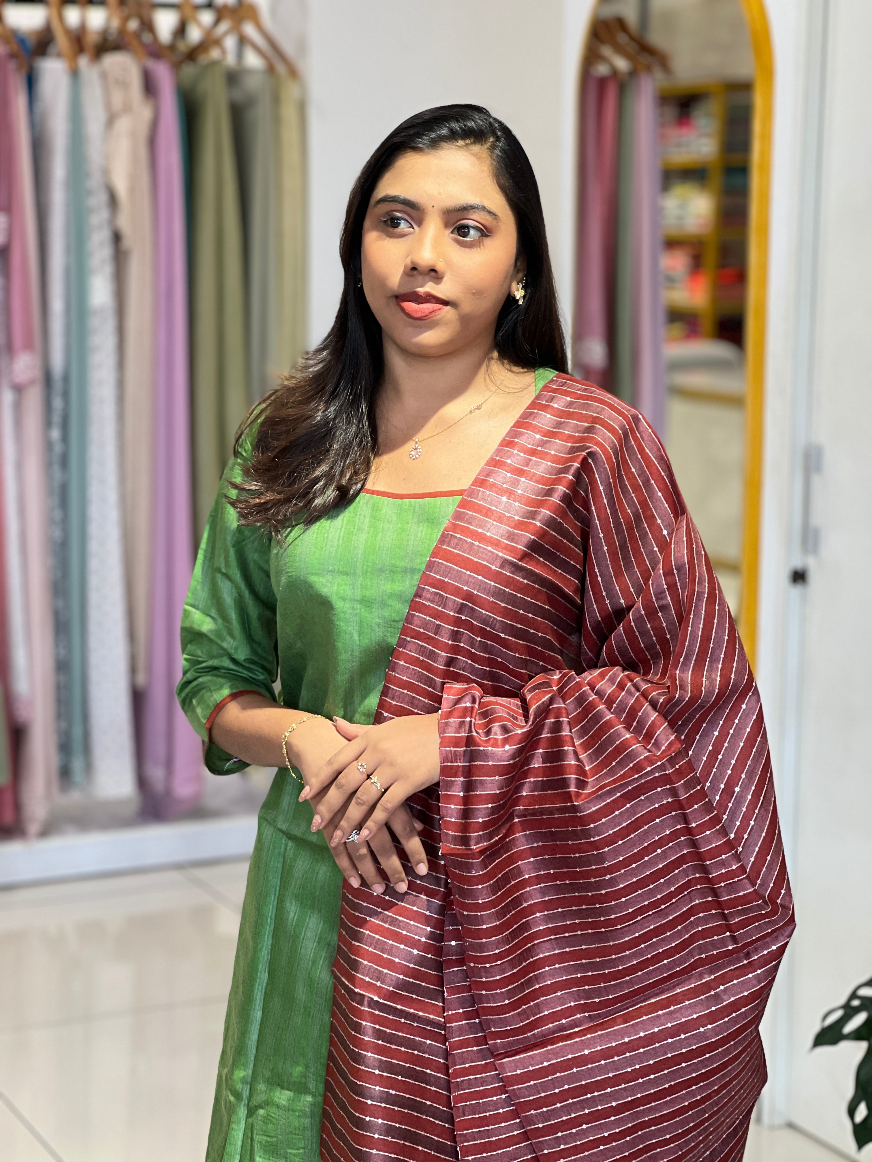 Semi Tussar Kurta Set | IHP171