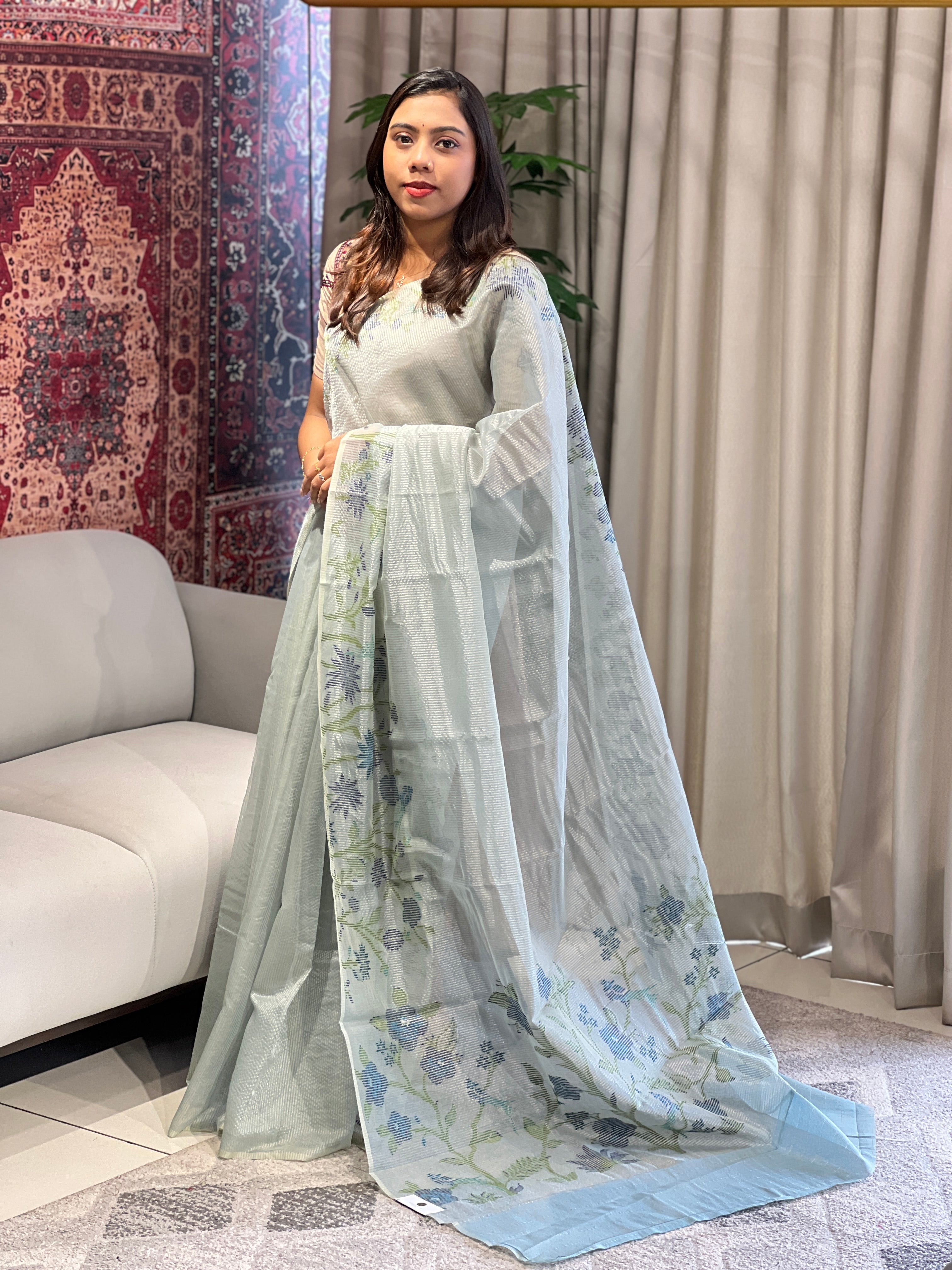 Jamdani Woven Semi Organza Saree | YNG698