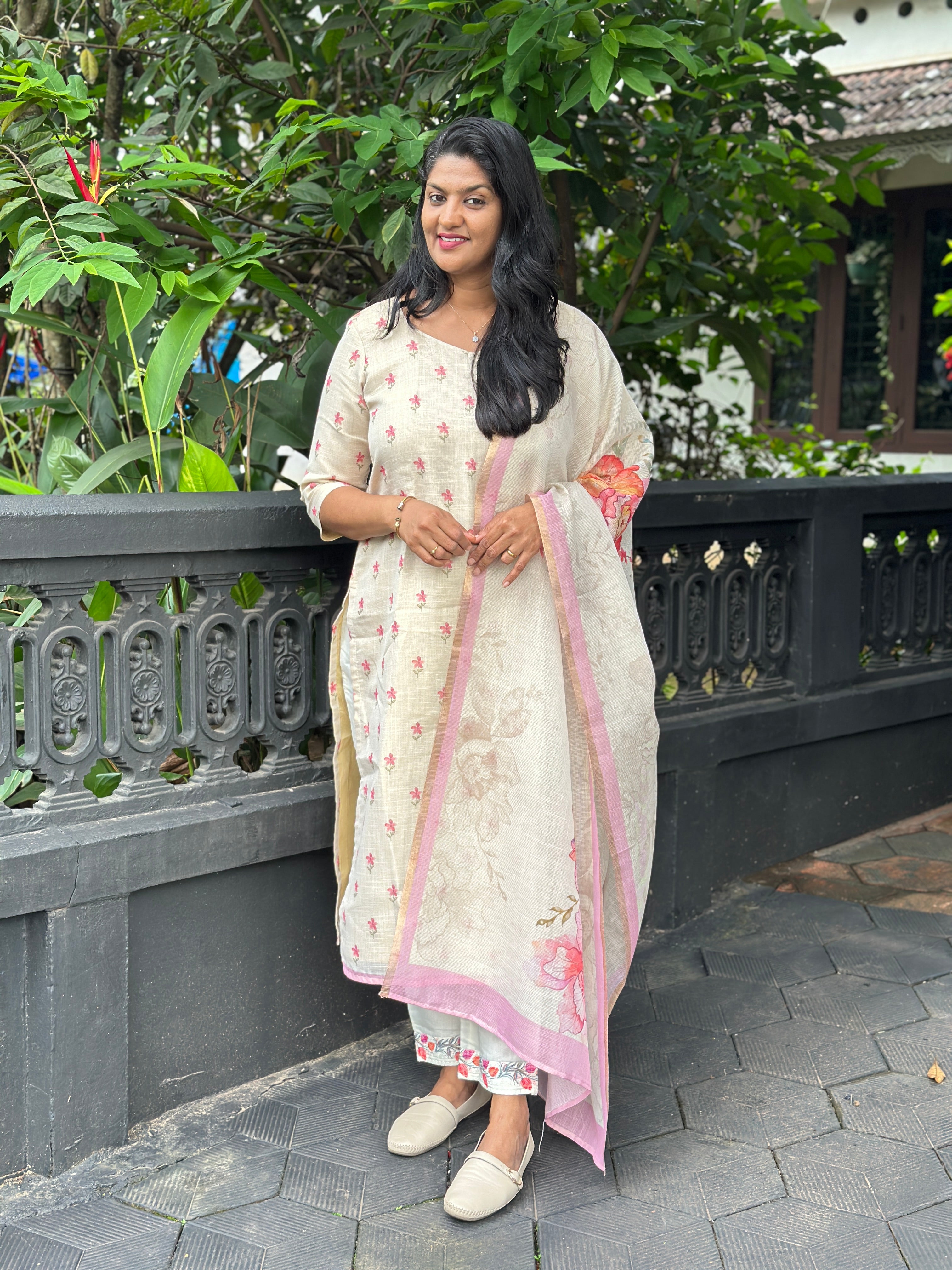 Floral Printed Tissue Finish Unstitched Salwar Set (Without Bottom) | SSN478