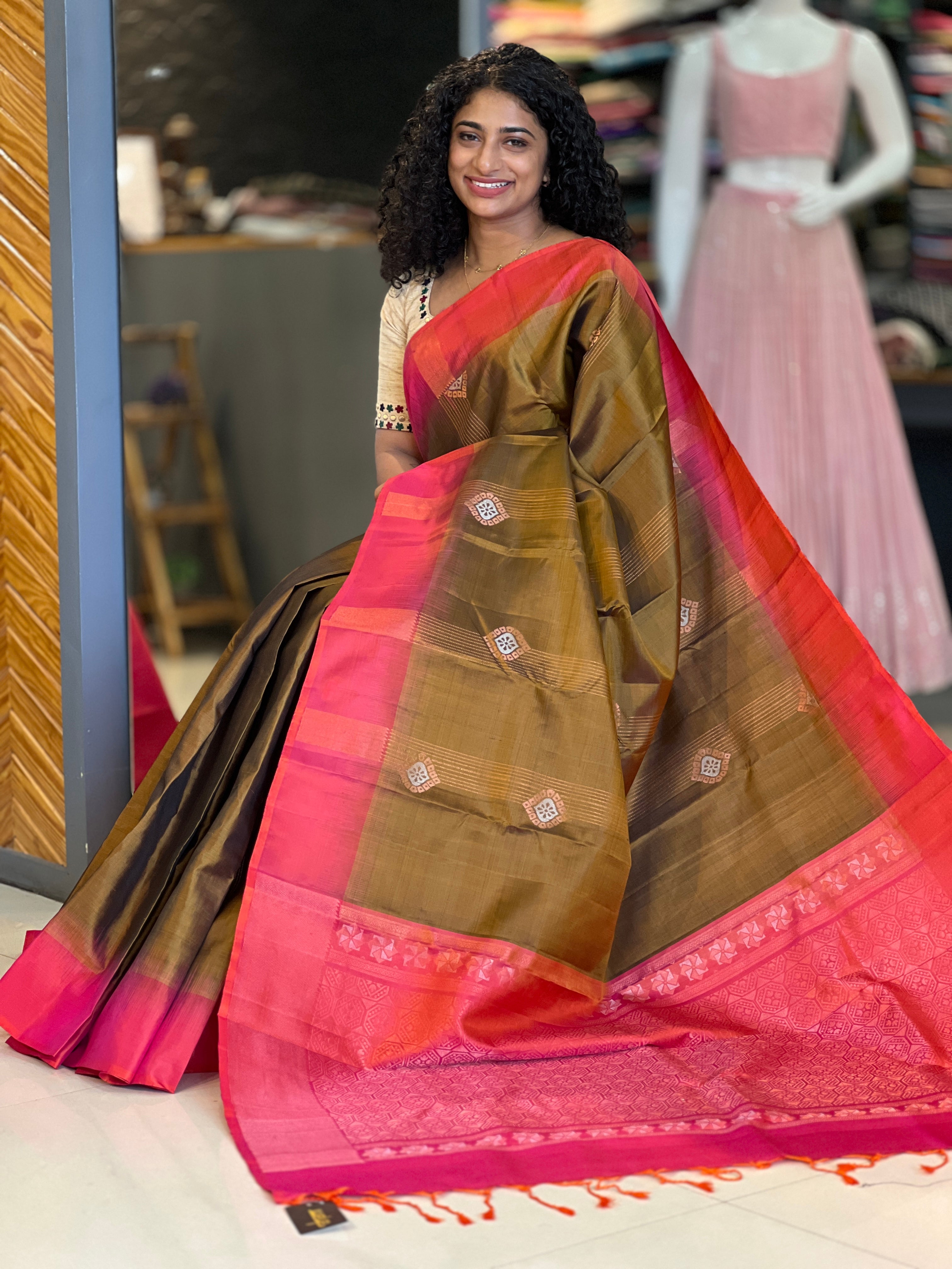 Copper & Silver Zari Weaving Soft Silk Kanchipuram Saree | GSH161