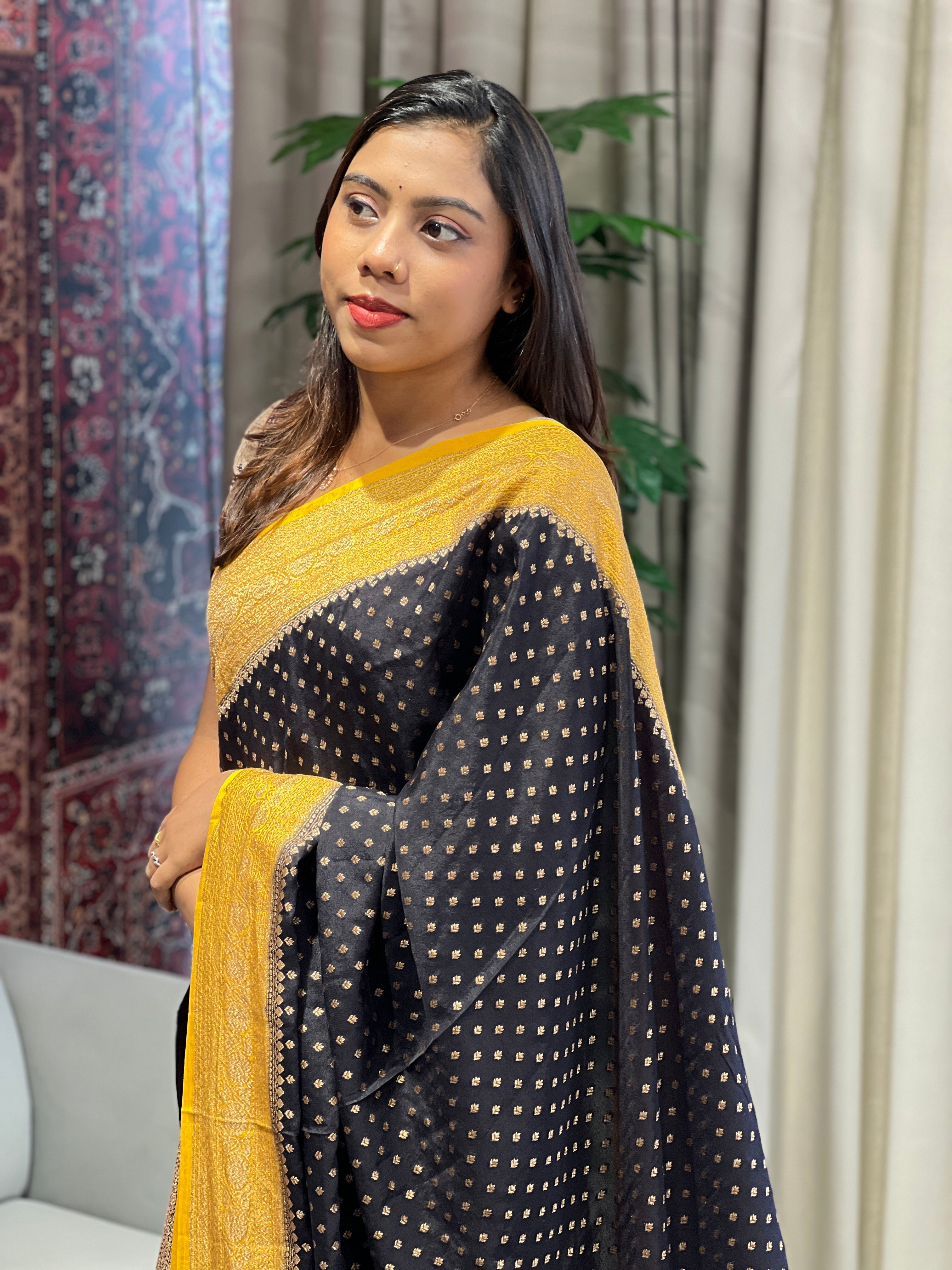 Banarasi Woven Georgette Banarasi Saree | YNG720