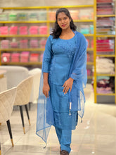 Hand Embroidery Muslin Finish Kurta Set | FW313