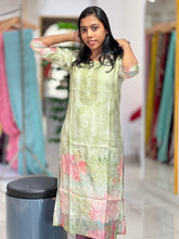 Floral Print With Embroidery Highlighted Muslin Finish Kurta | YOC120