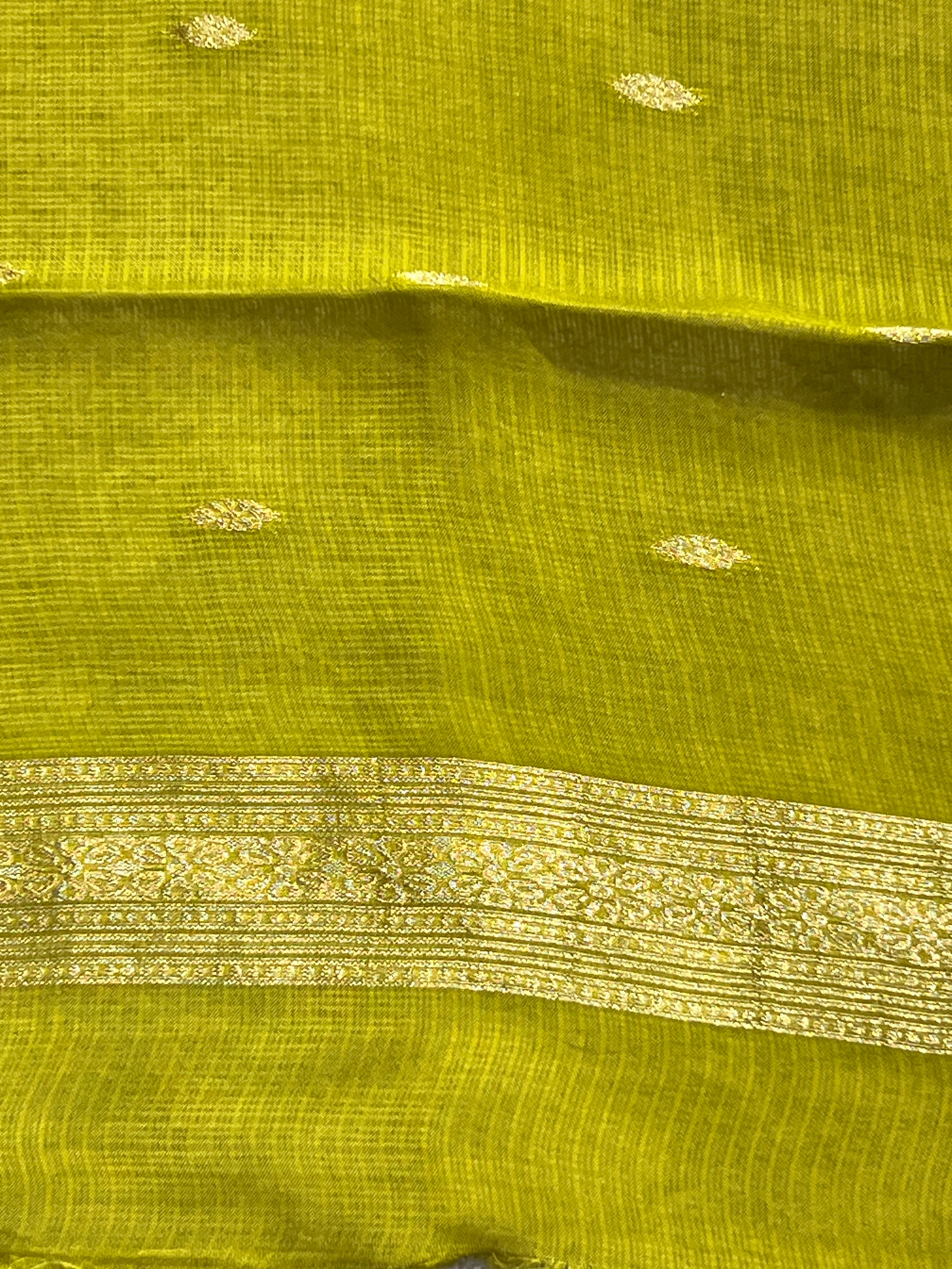 Sona Chandi Woven Pattern Silky Kota Saree | RS156