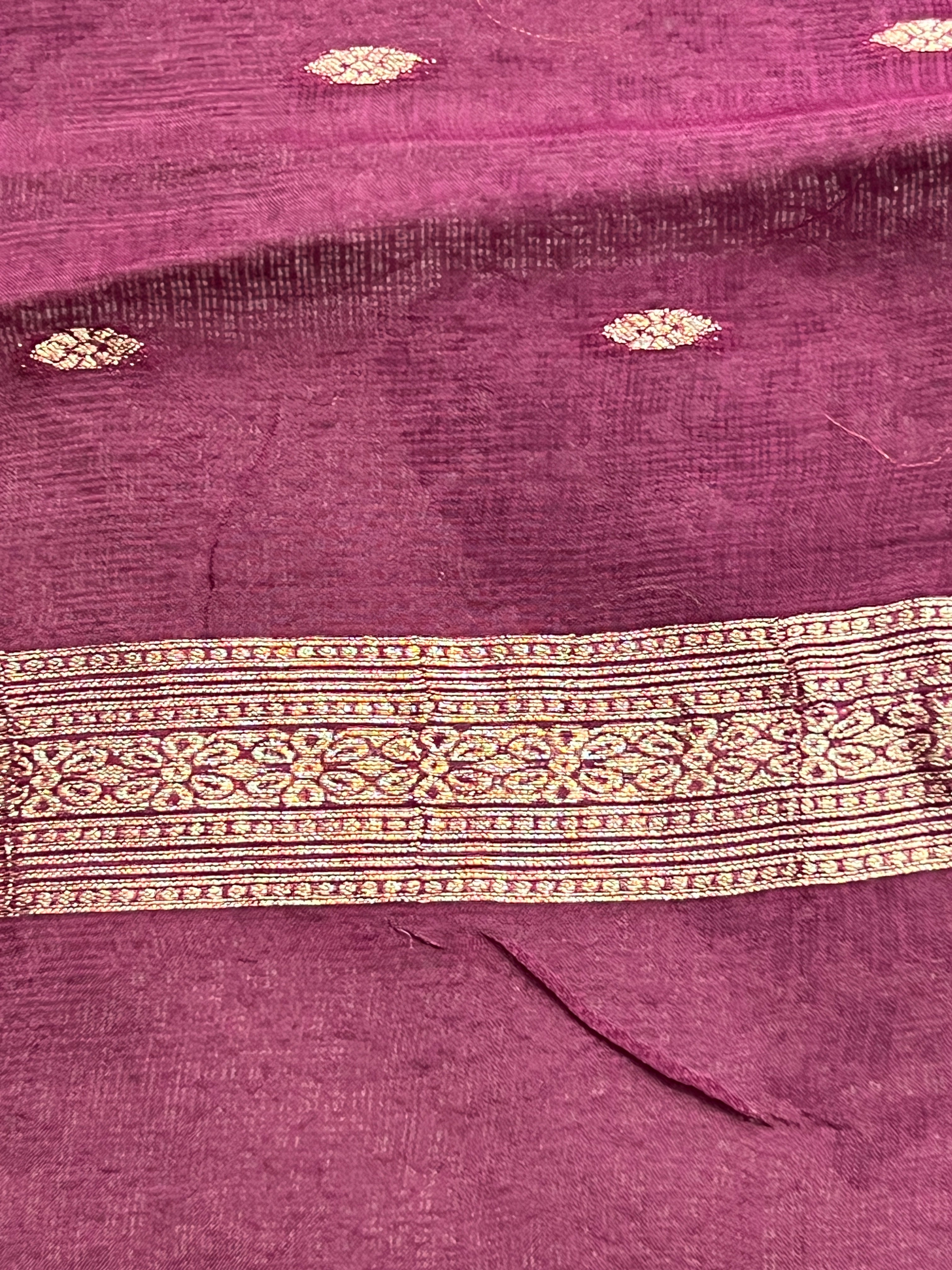 Sona Chandi Woven Pattern Silky Kota Saree | RS152