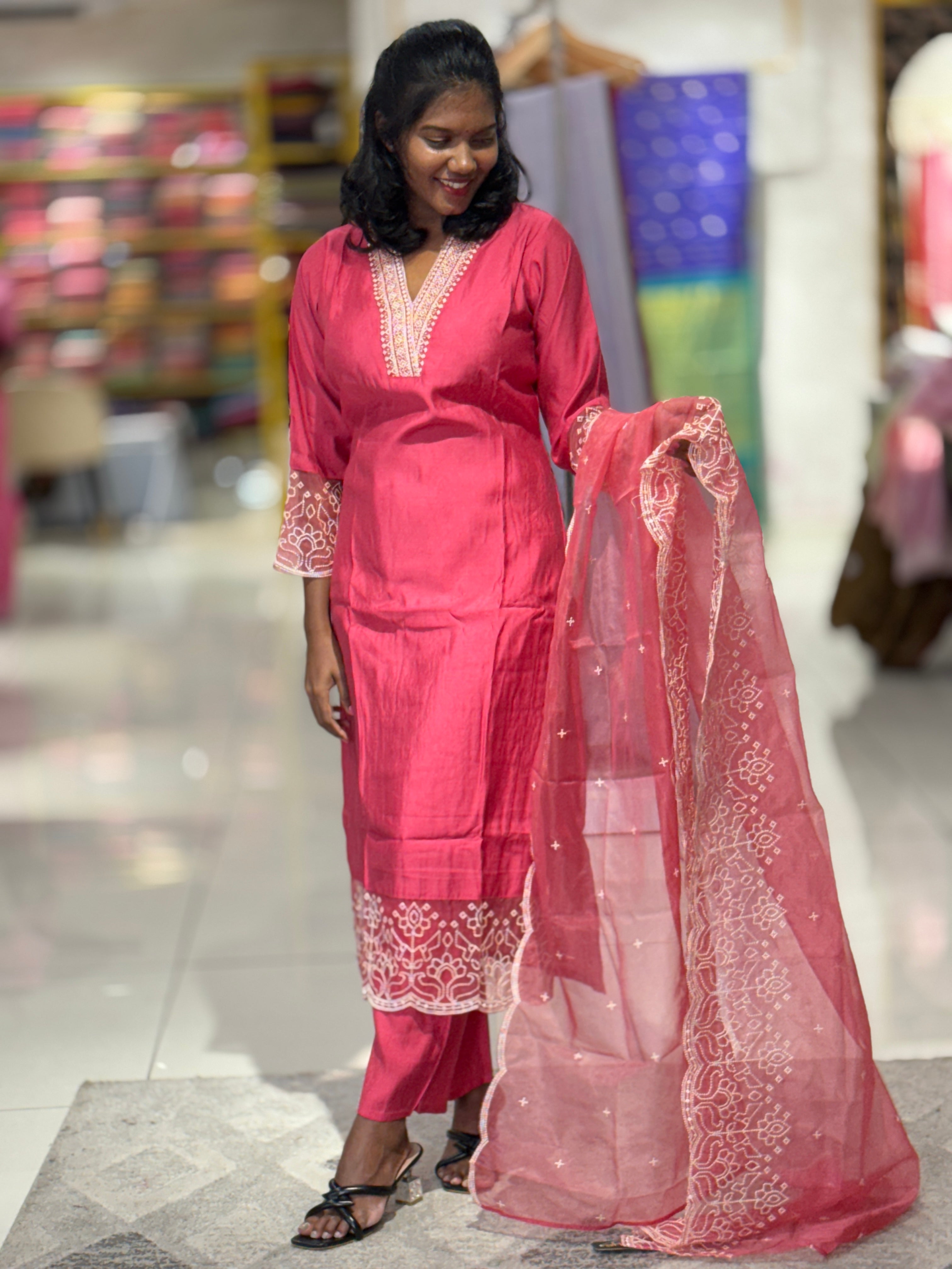 Point Embroidery  Muslin Finish Kurta Set | FW270