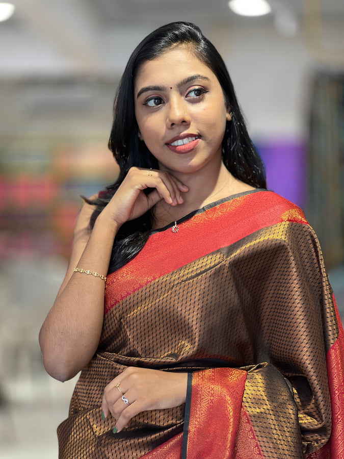 Traditional Zari Woven Brocade Patterned Semi Silk Saree | KAC154
