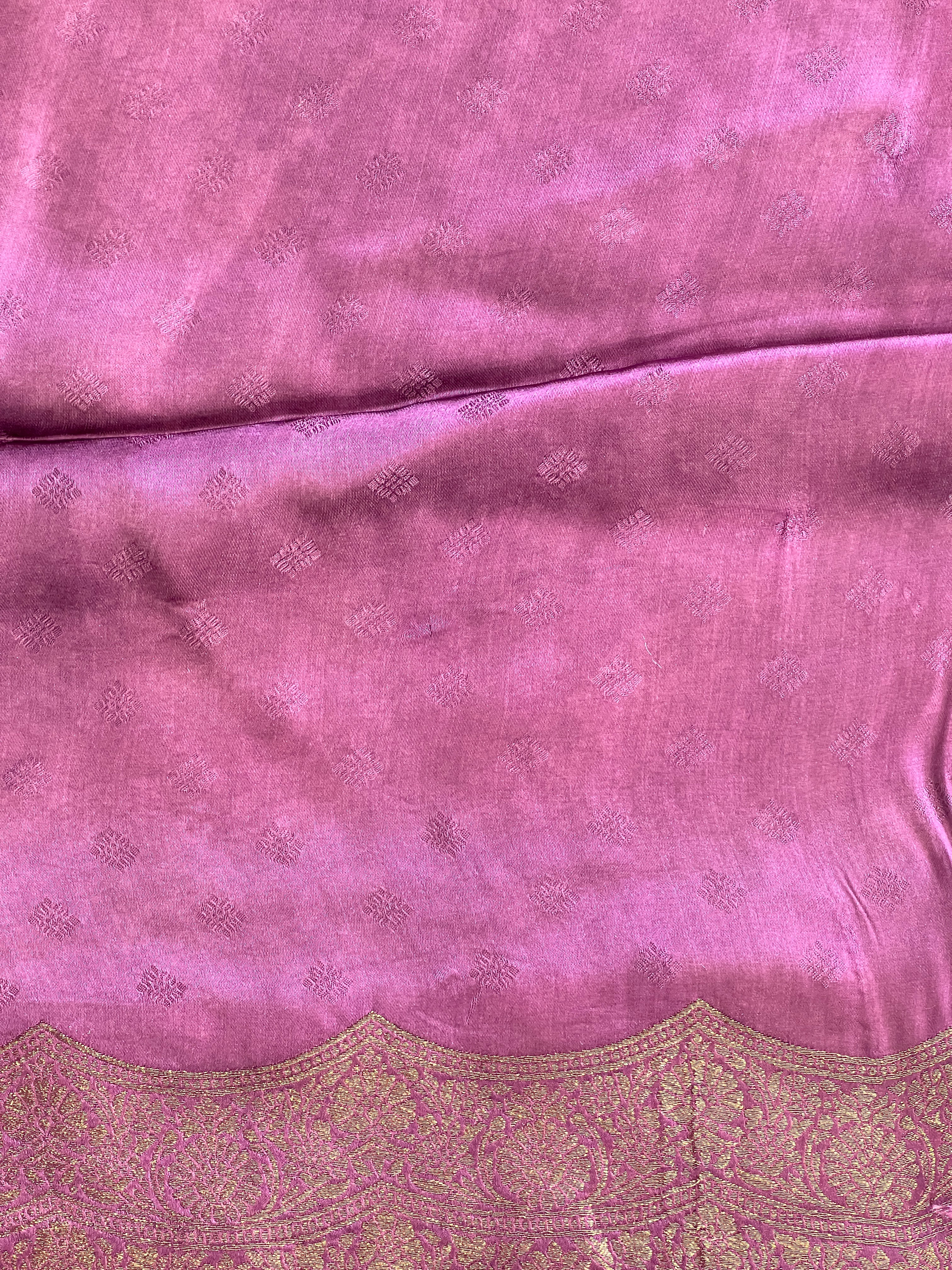 Golden Zari Woven Banarasi Silk Saree | YNG706