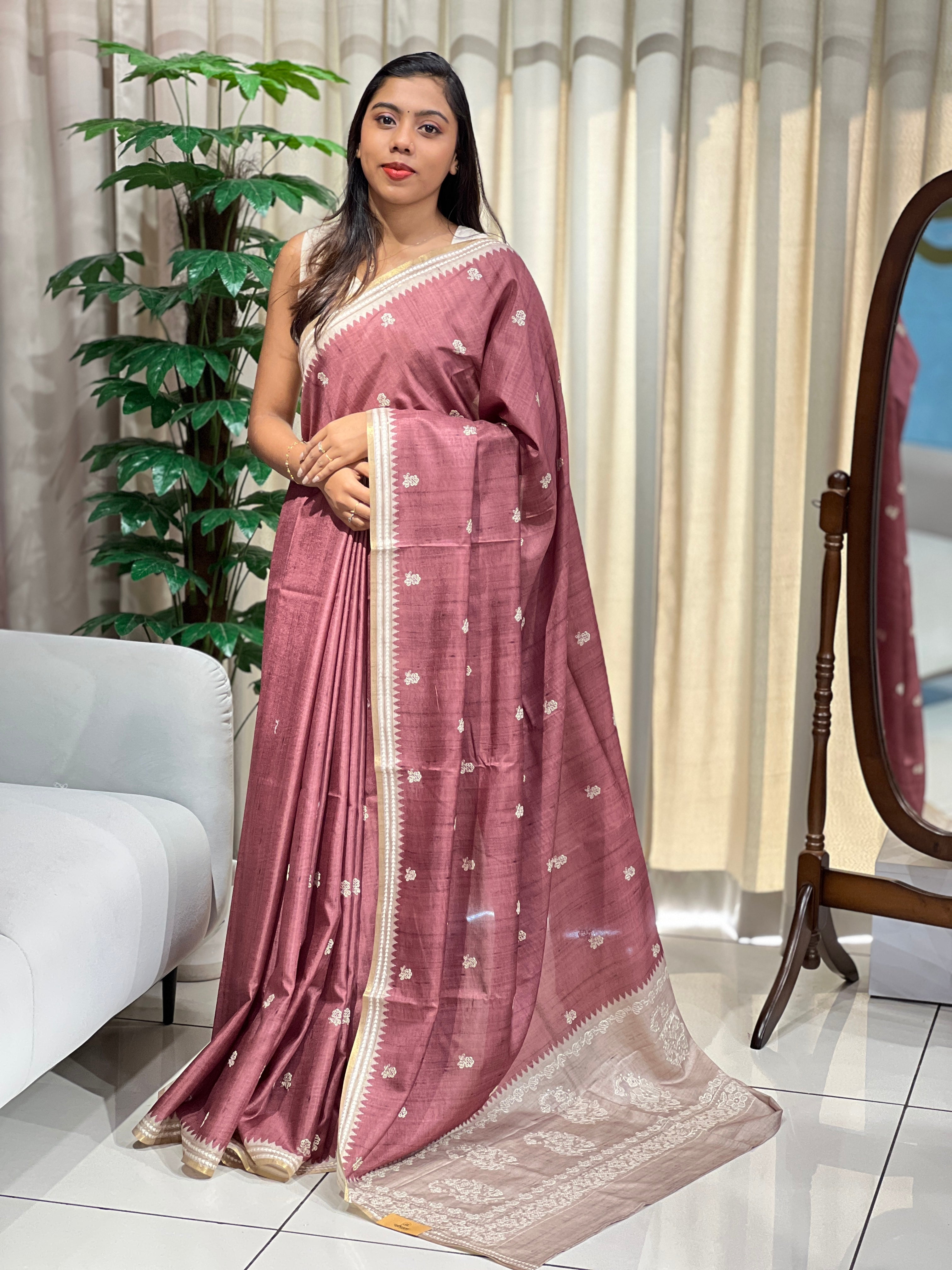 Embroidery Detailed Semi Tussar Saree | PKS173