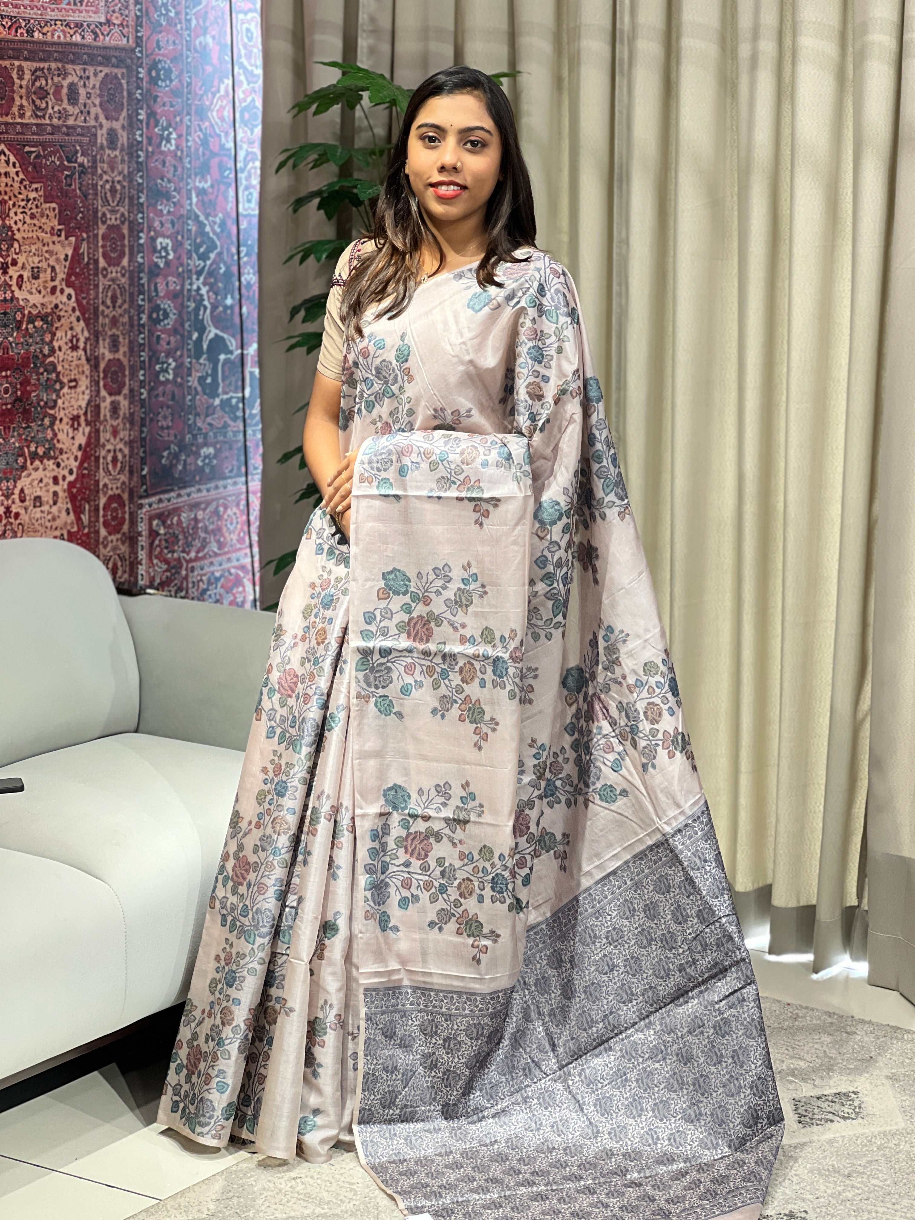 Floral Multi-Colour Thread Woven Pure Tussar Saree | YNG685