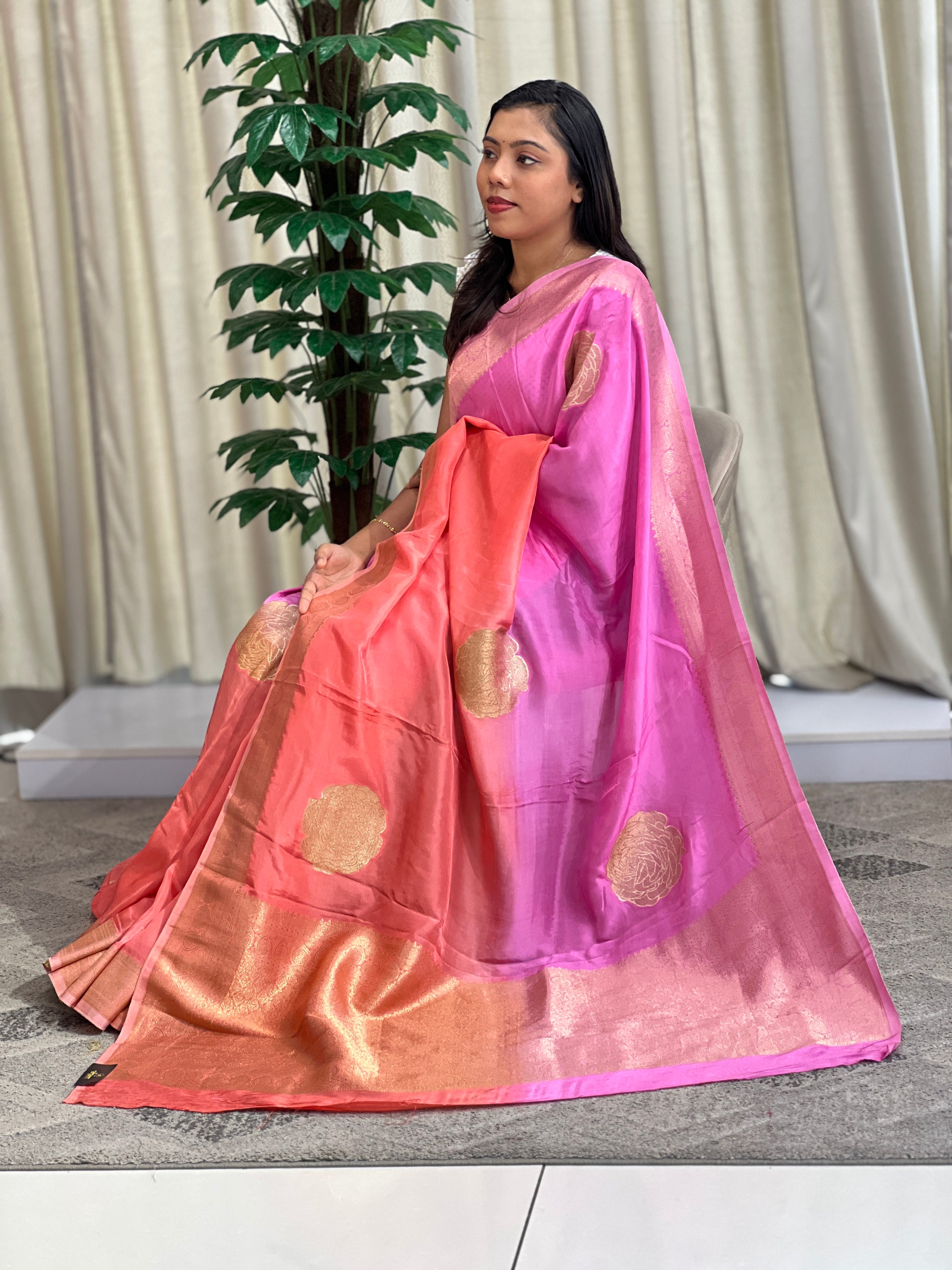 Circular Pattern Crepe Silk Saree | RS133