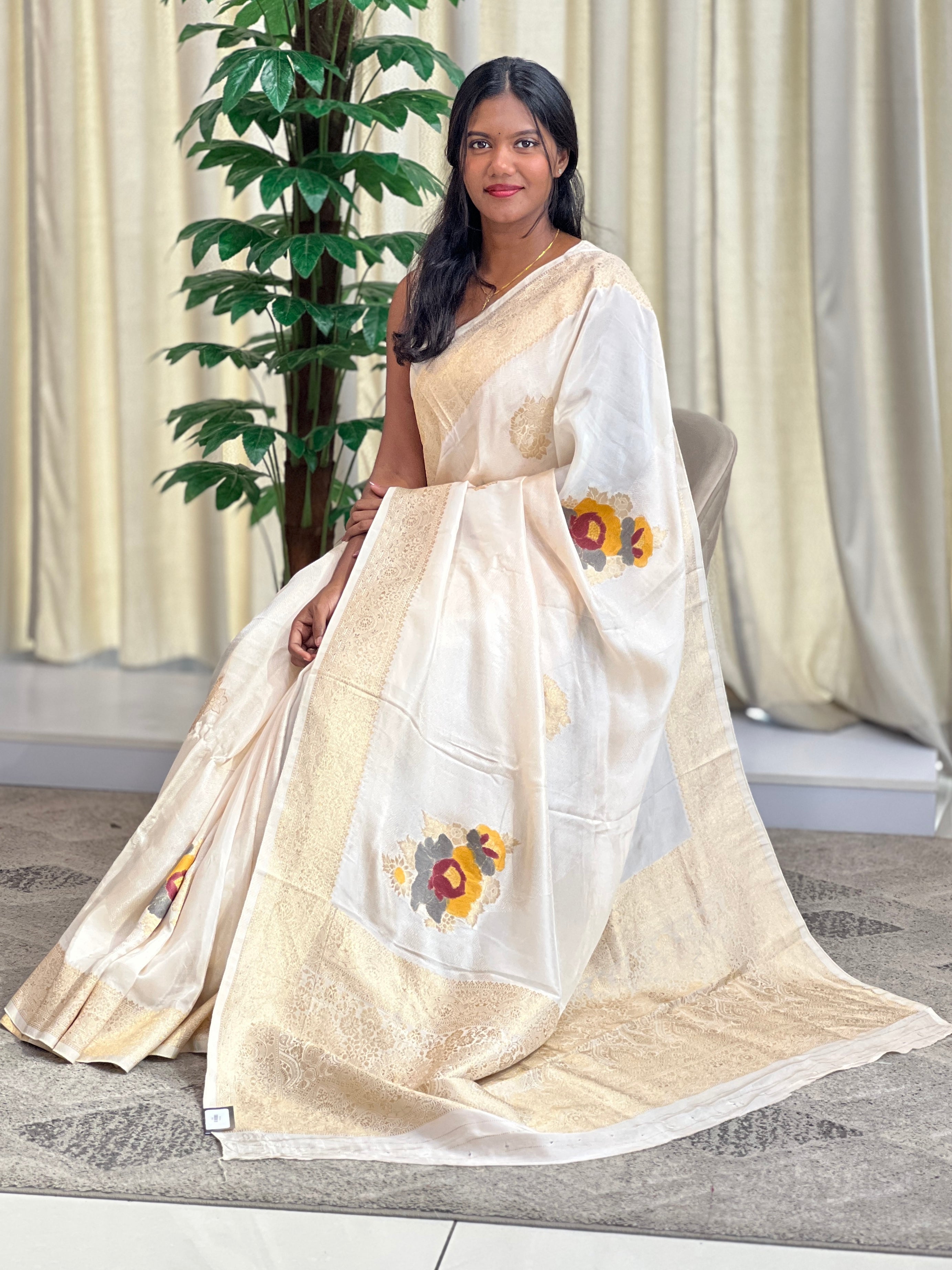 Embossed Pattern Crepe Silk  Saree | RS130