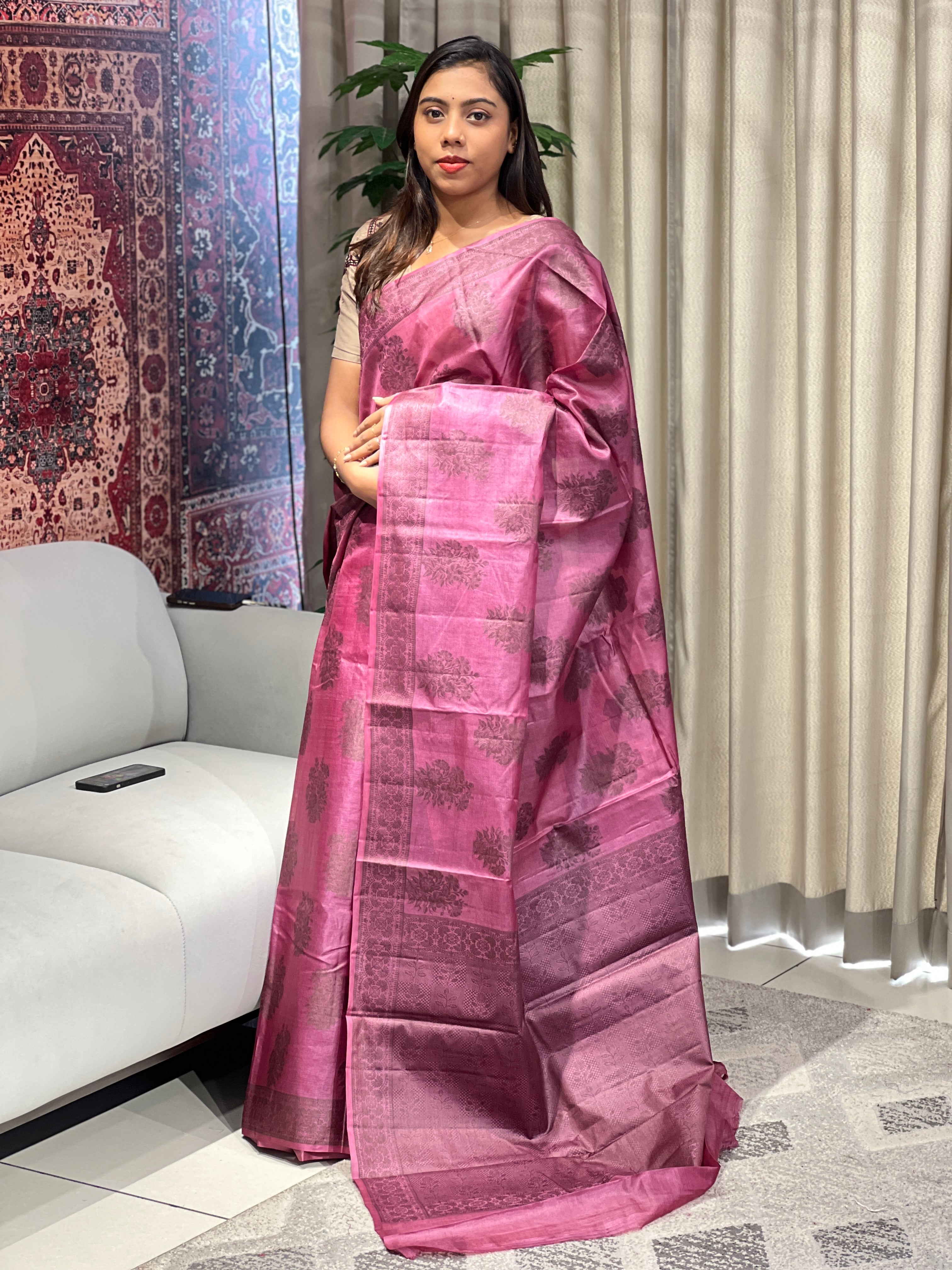 Floral Thread Woven Tussar Saree | YNG677