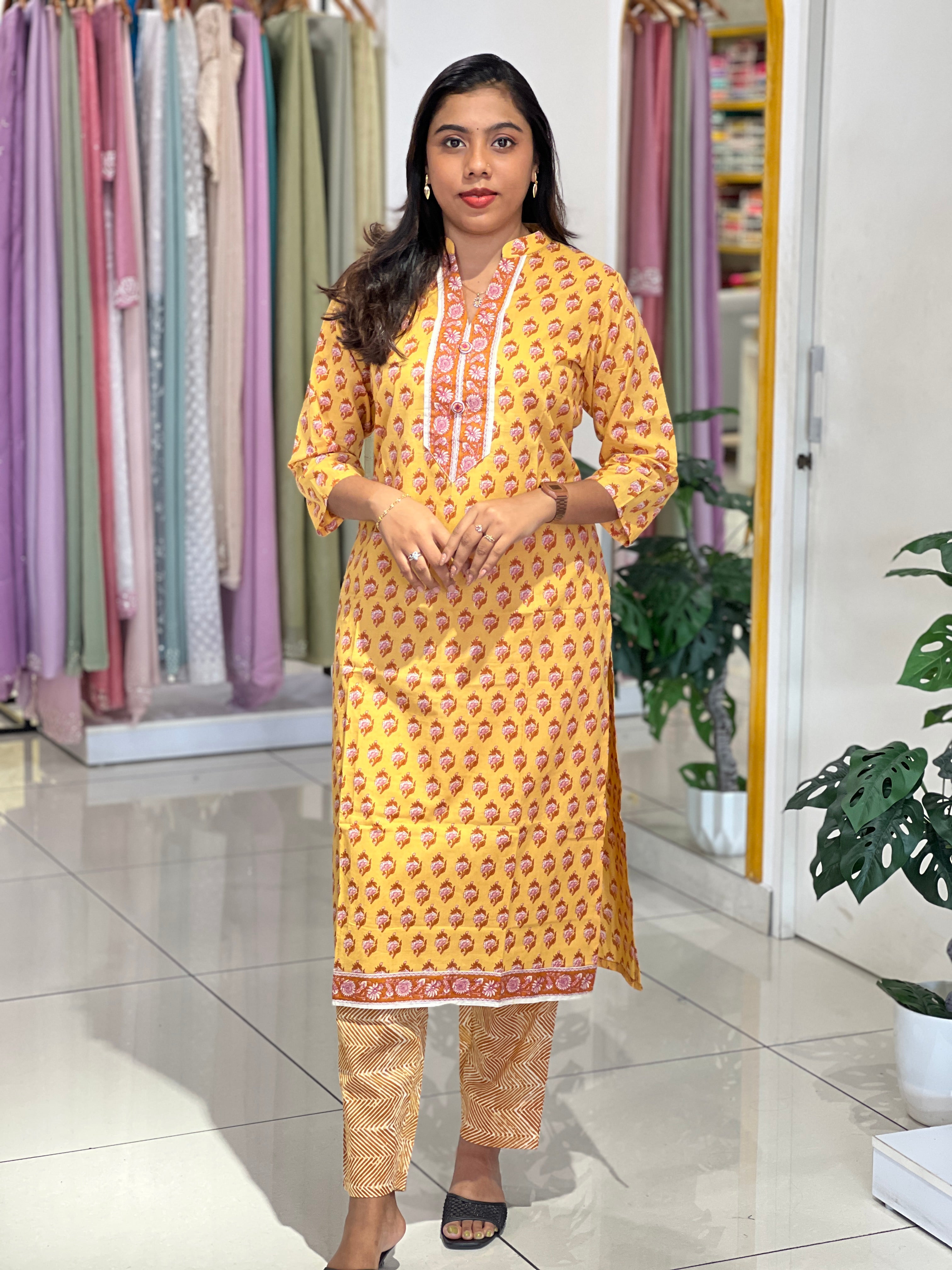 Floral Printed Cotton Kurta Set | IHP129