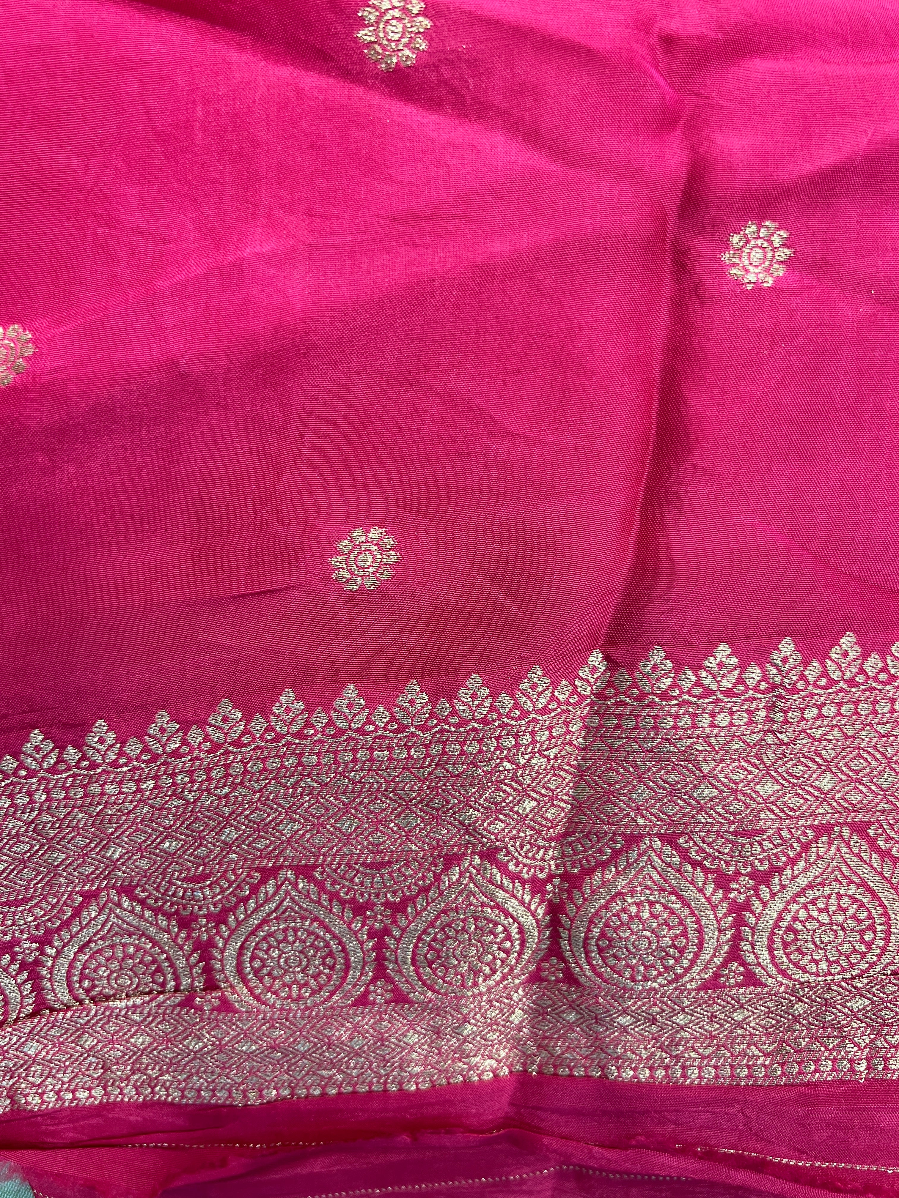 Circular Pattern Crepe Silk Saree | RS132