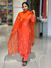 Hand Embroidery Muslin Finish Kurta Set | FW314