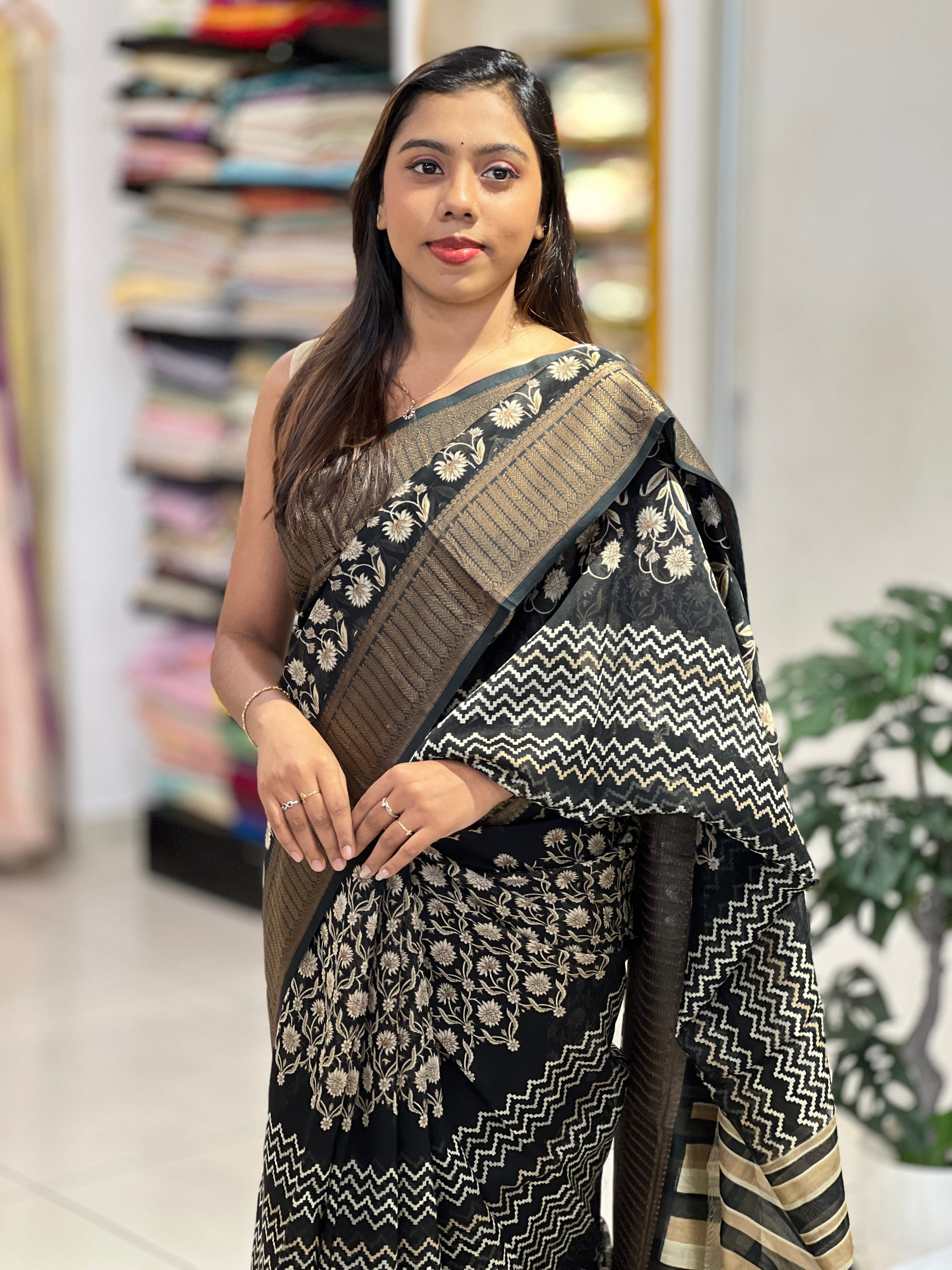 Floral & Zigzag Printed Chanderi Saree | RGD809