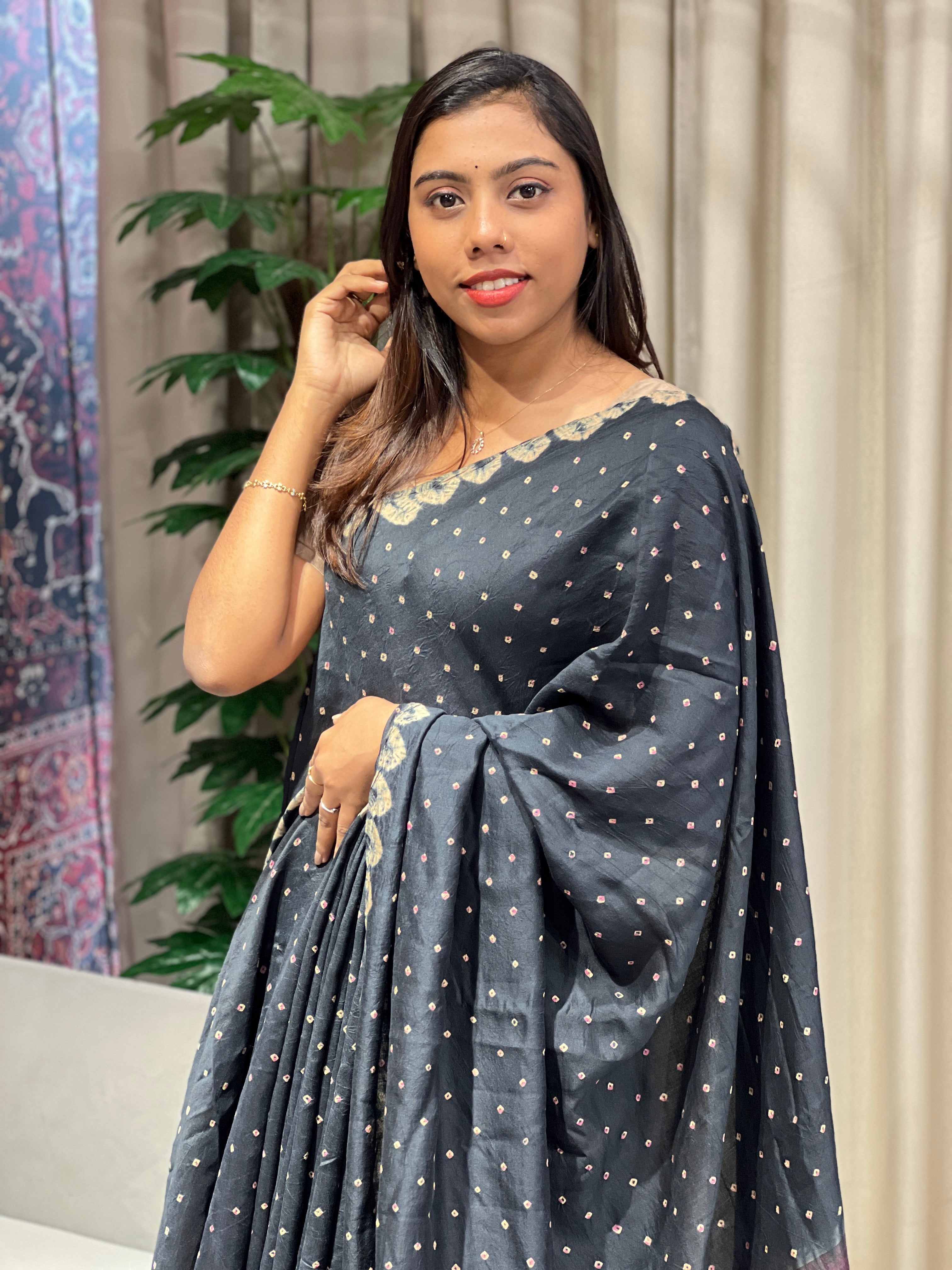 Bandhani & Ajrakh Detailed Pure Silk Saree | YNG757